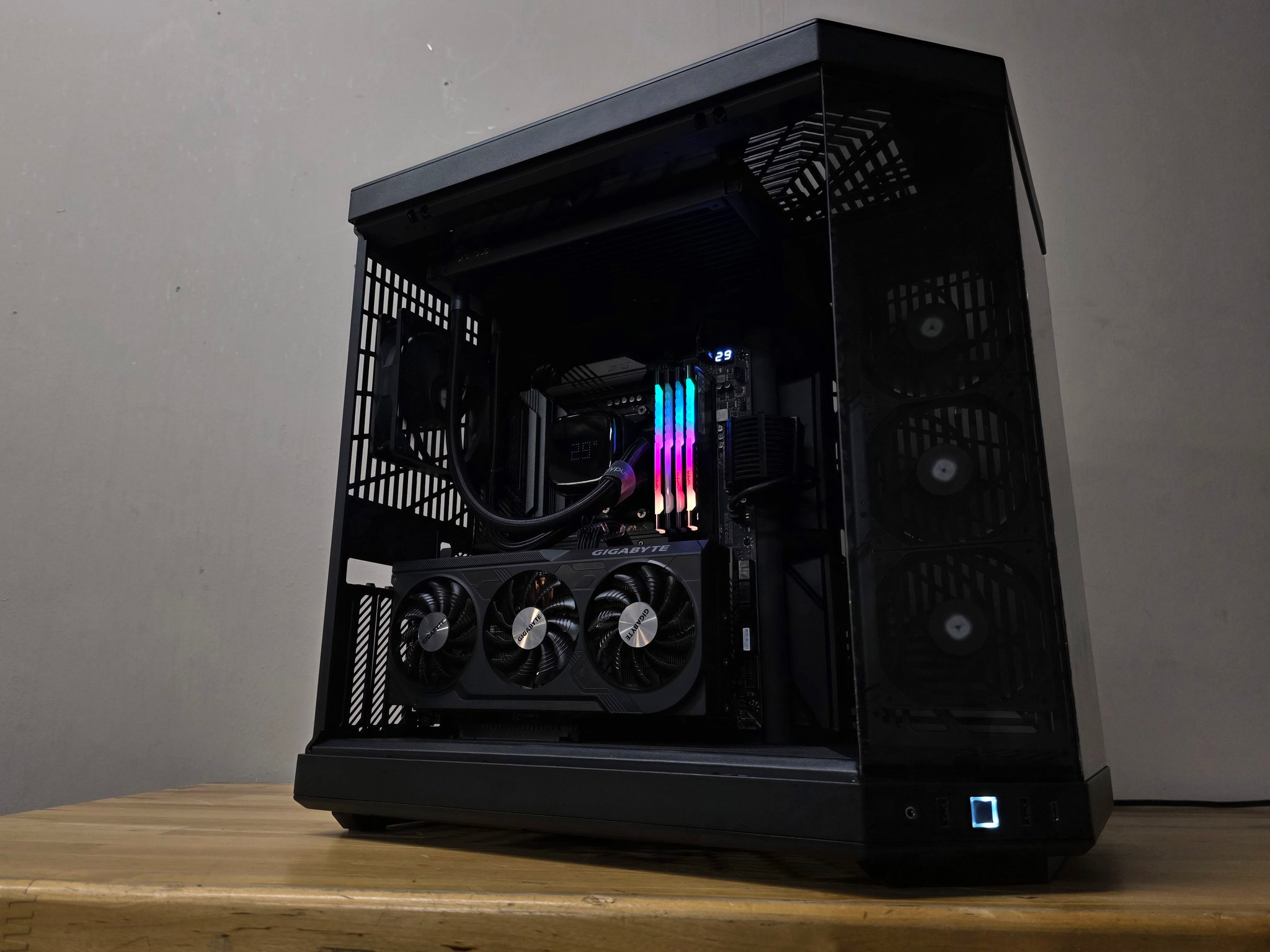 Ghost - Full Blackout Build | RTX 4070Ti Super 16GB | Ryzen 7 5800X3D | 32GB RAM | 2TB SSD