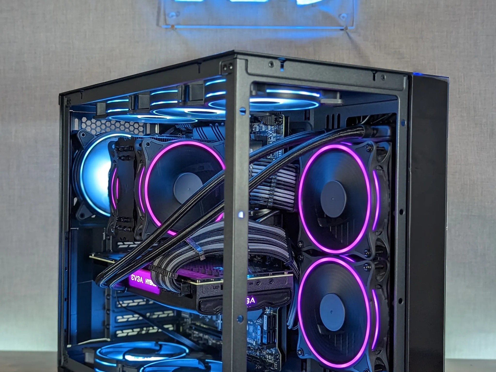 i5 13600KF // RTX 3080 Hybrid // 32GB 4000mhz DDR4 // 1TB Gen4 NVMe // WiFi