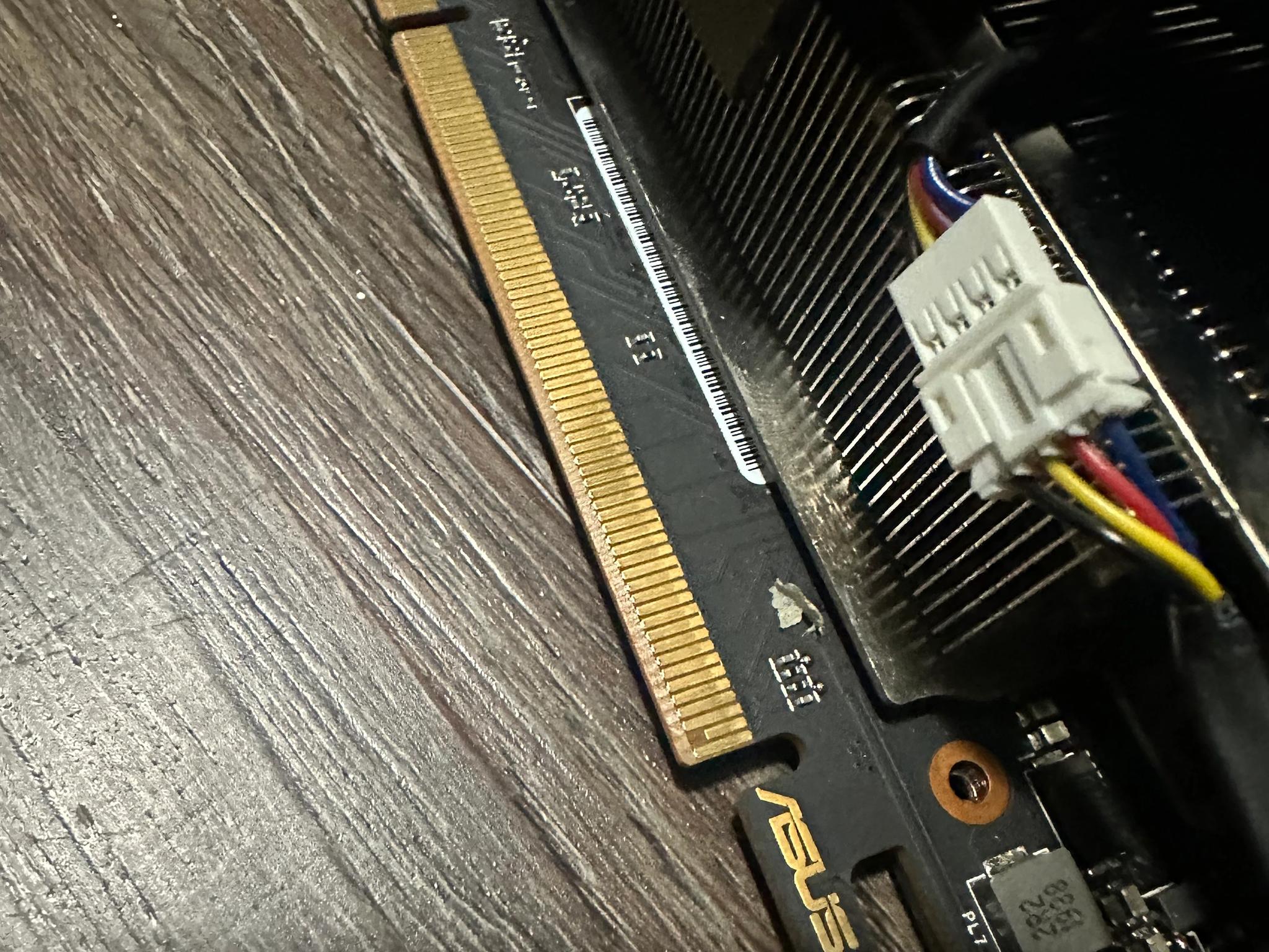 Asus TUF Radeon RX 5600xt