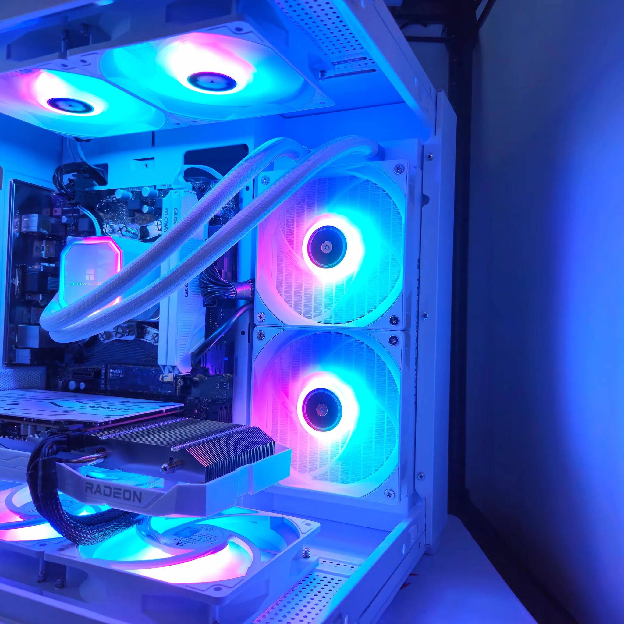 Arctic Rig Ryzen 5 / 16GB / 1TB SSD / RX 6600