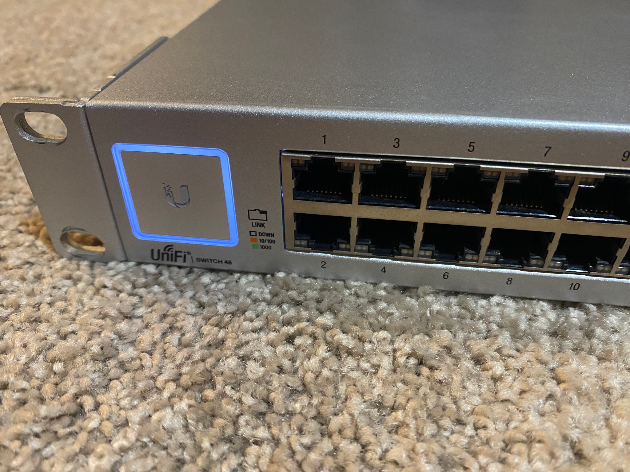 Ubiquiti UniFi US-48 48-Port Switch | NON-PoE | 2x SFP+ 10G + 2x SFP | Rackmount | Tested