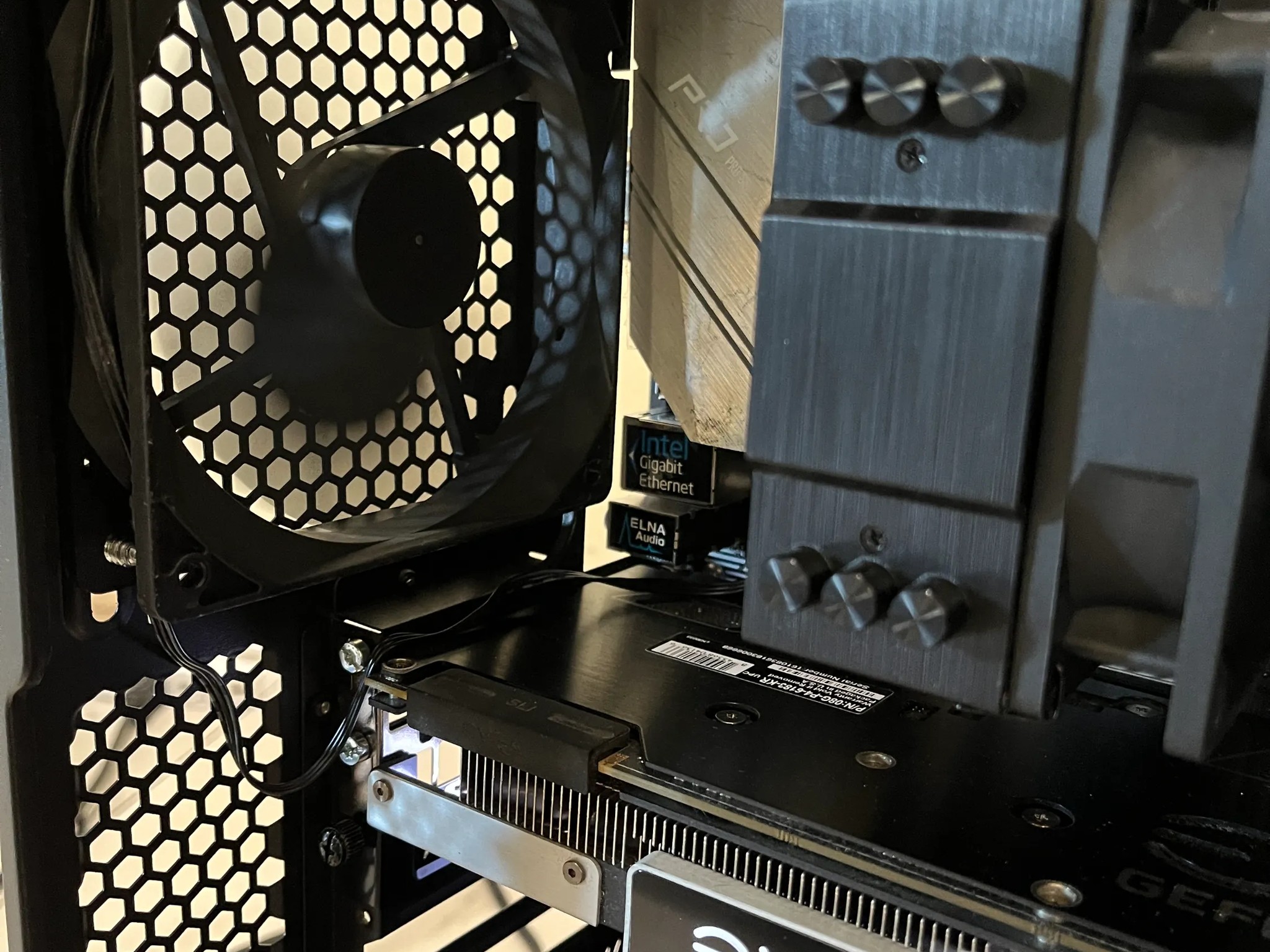 🟠🔥NVIDIA GTX 1080, Intel i5-8500, 16GB RAM, 1 TB Storage, High Performance Gaming PC