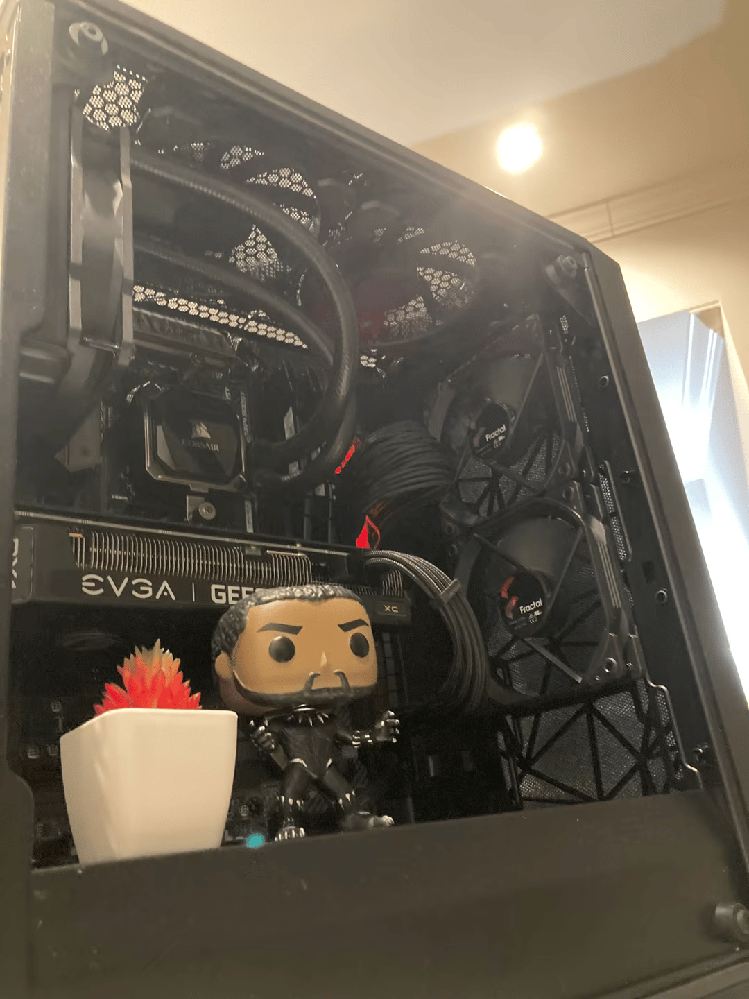 “The King” R5 3600, Rx 6600(Like Rtx 3060) Streaming and Gaming PC