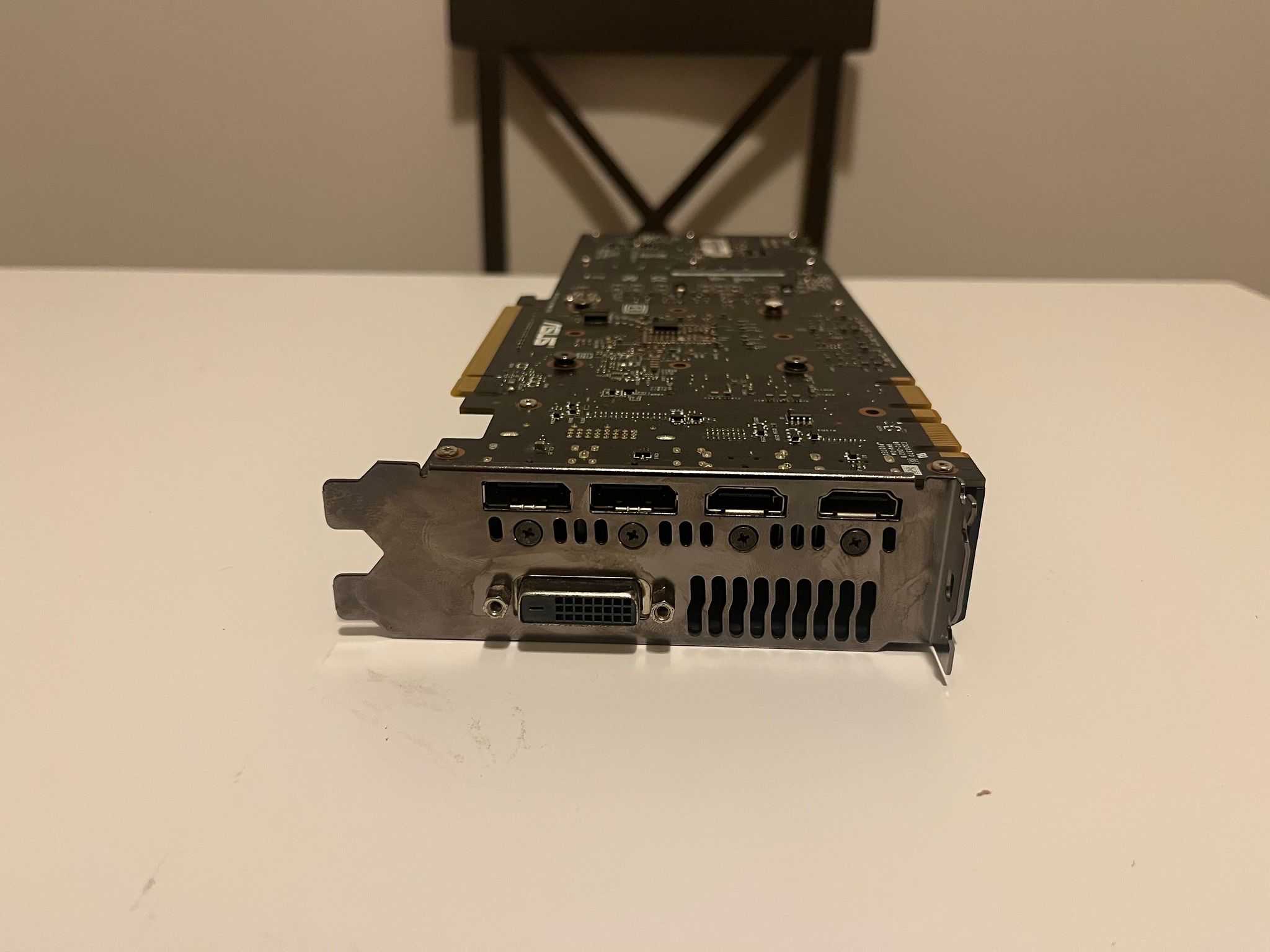 ASUS Turbo 1070 8GB