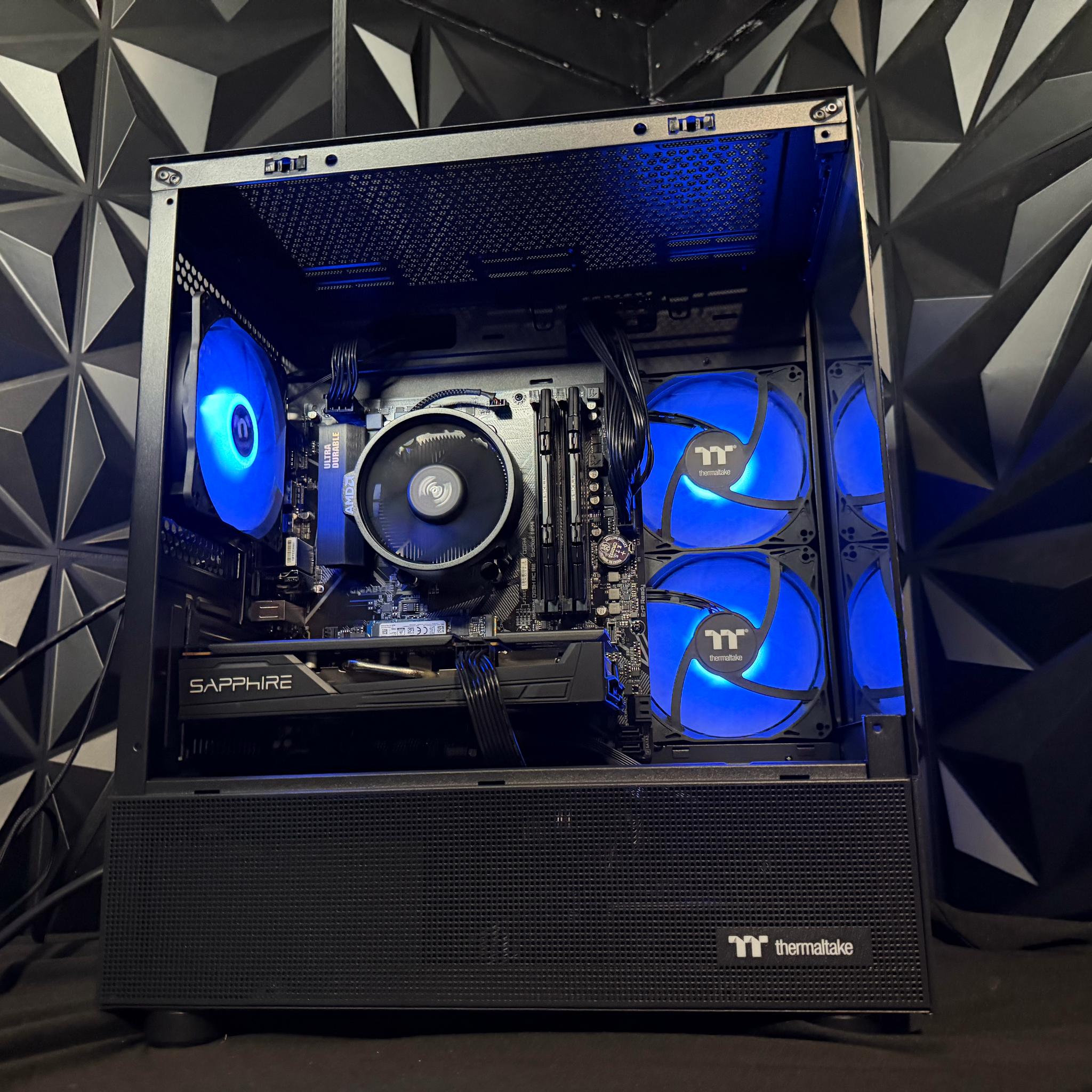 💸🎮 THE BUDGET BOOMER 🎮💸Ryzen 5 5500| RX 5600XT| 16 GB DDR5| 500GB NVMe| 650W PSU