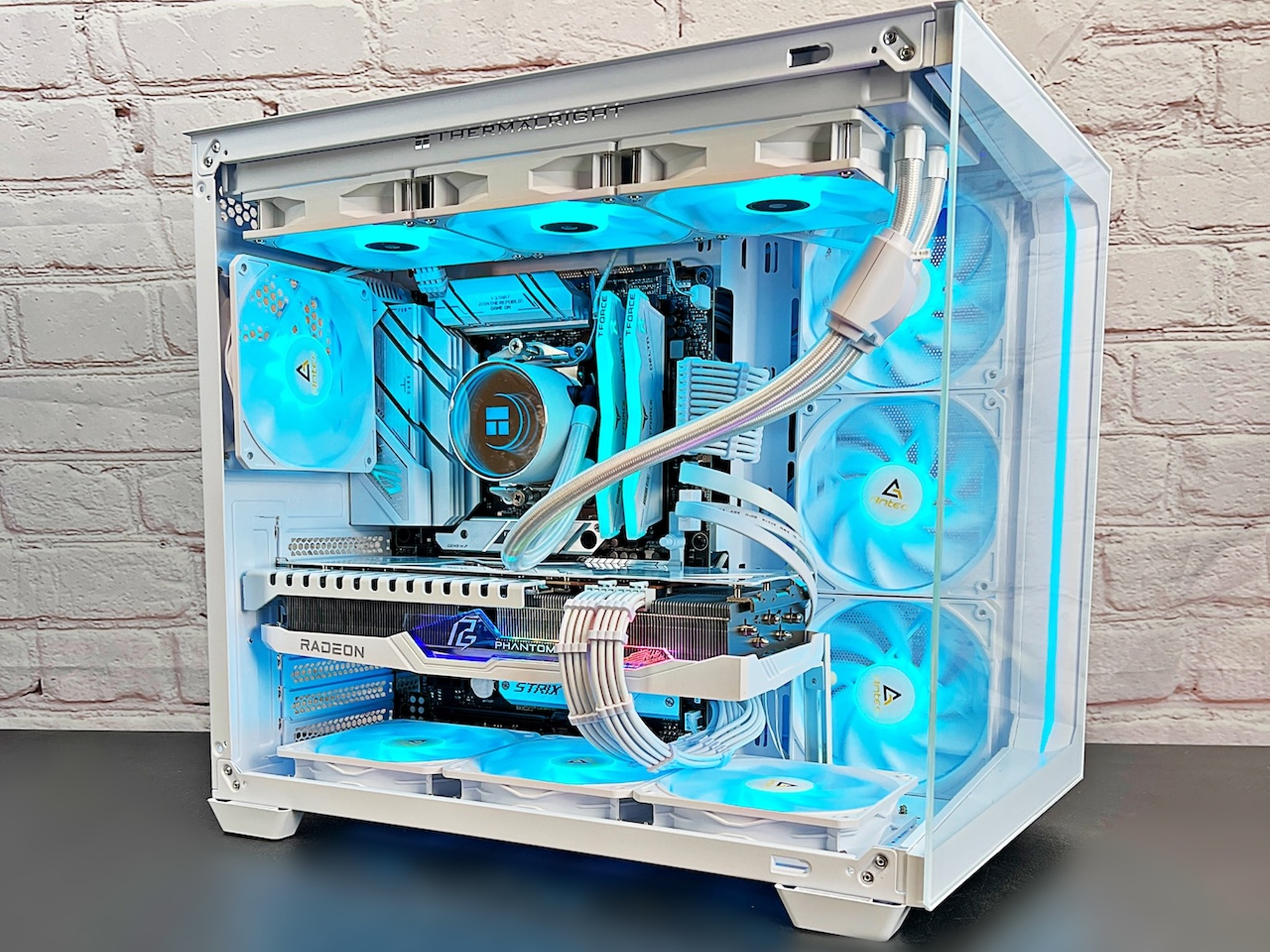 👻 Phantom 👻 Ryzen 7 7700X RX 7900 XT 20GB 32GB DDR5 2TB M.2 Win 11Pro Gaming PC 🤯