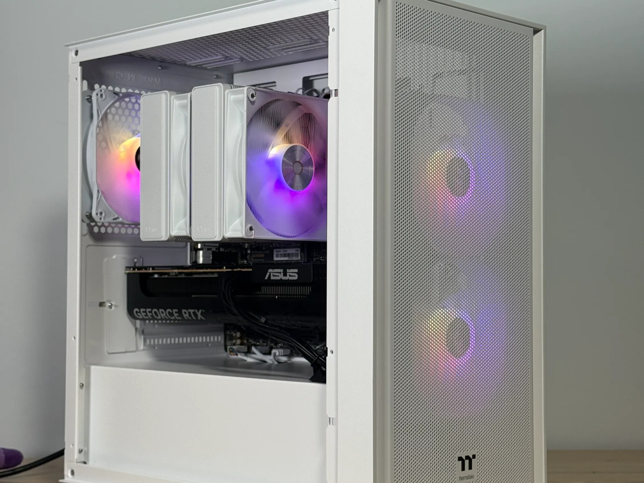 RTX 5060 Ryzen 7600x 32GB RAM Gaming PC