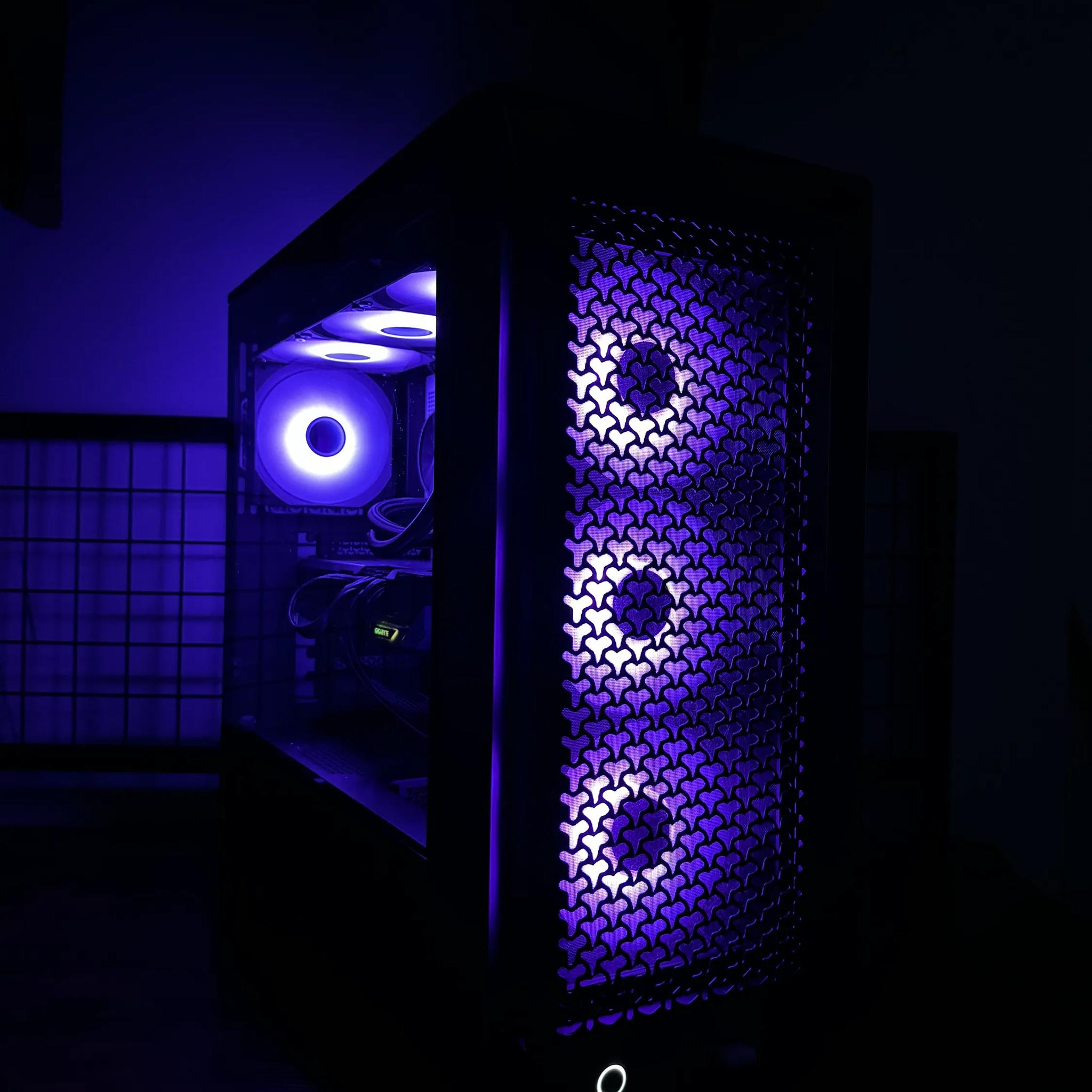 9070 XT / 2TB SSD Gaming PC