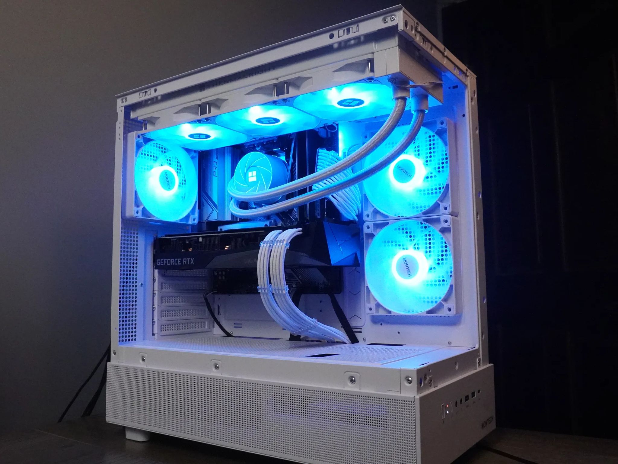 🤍AESTHETIC🤍 UPGRADE-PATH 1440p/1080p MACHINE 💚RTX 3070 🧡 Ryzen 5 7500F | 1TB NVME | 3...