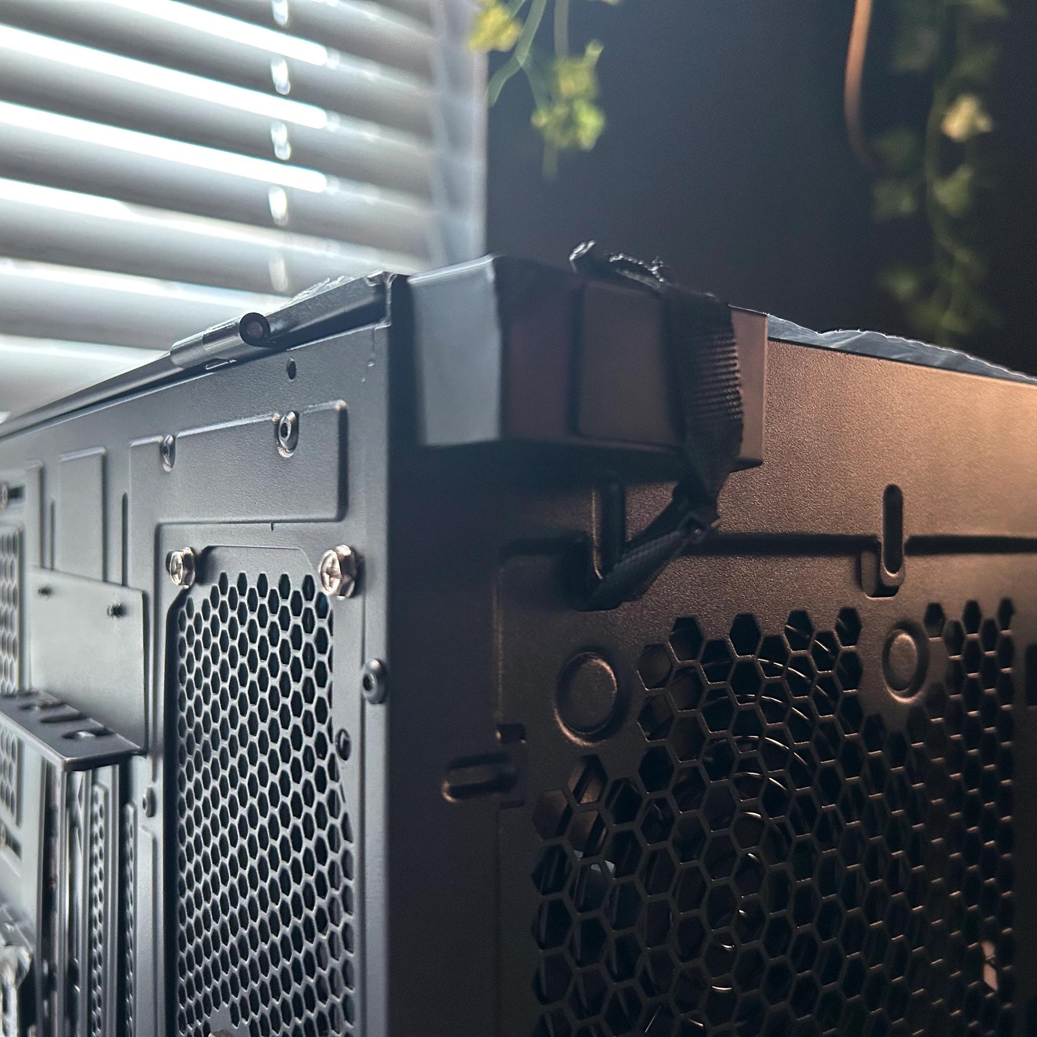 Compact RGB Gaming PC | RX 6600 // i5 10400f