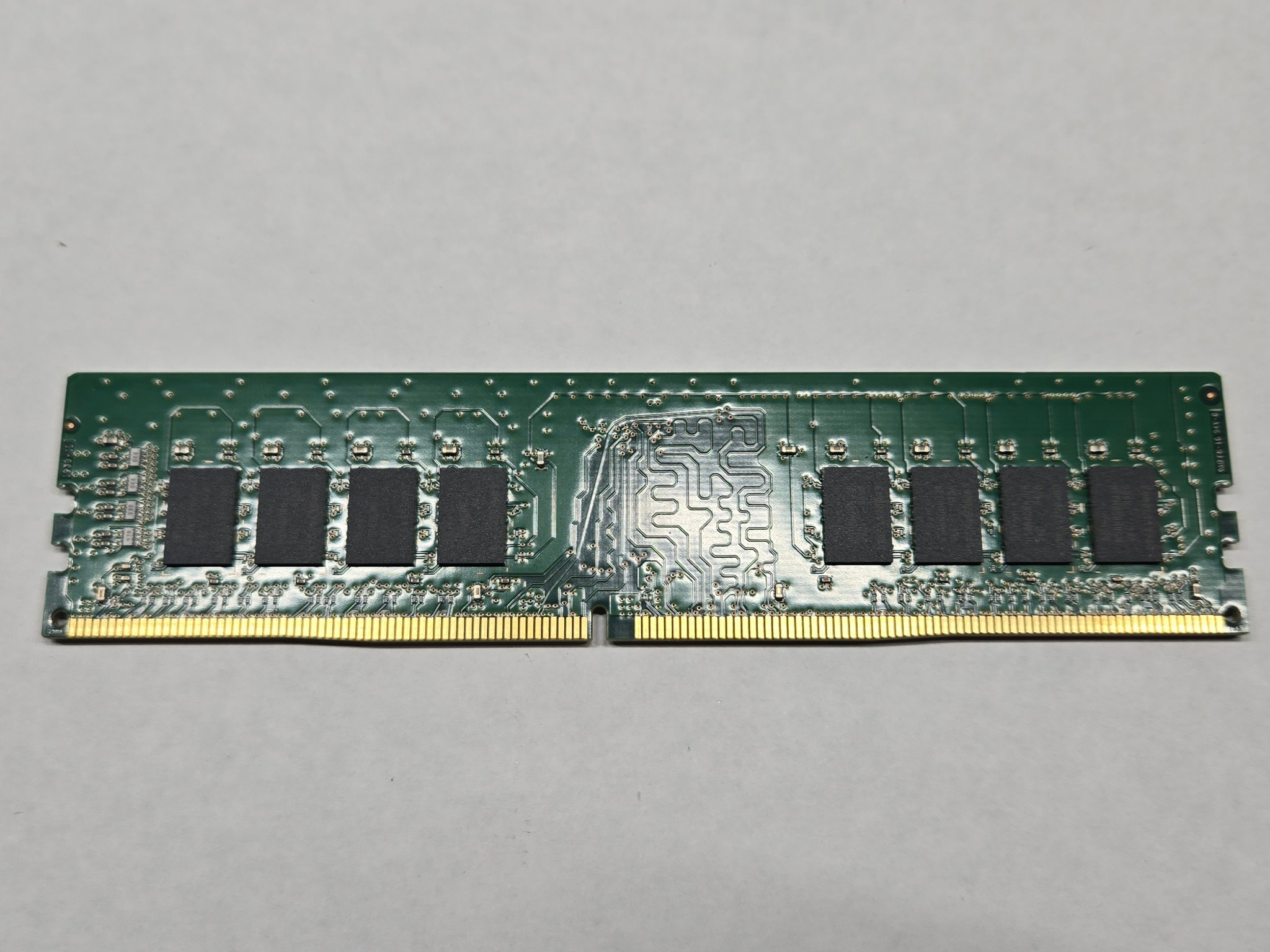 SK Hynix 16GB DDR4 2666MHz Desktop RAM (HMA82GU6JJR8N-VK) | Jawa