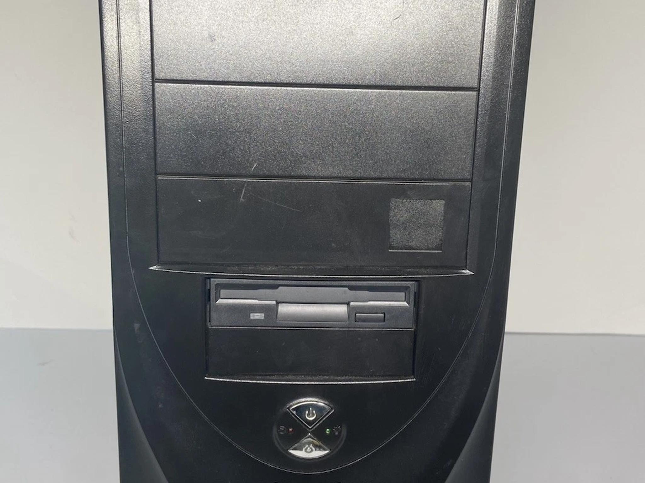 ASRock P4VM800 Retro Gaming Desktop Intel Celeron 2.80GHz 1.5GB RAM 80 GB No OS