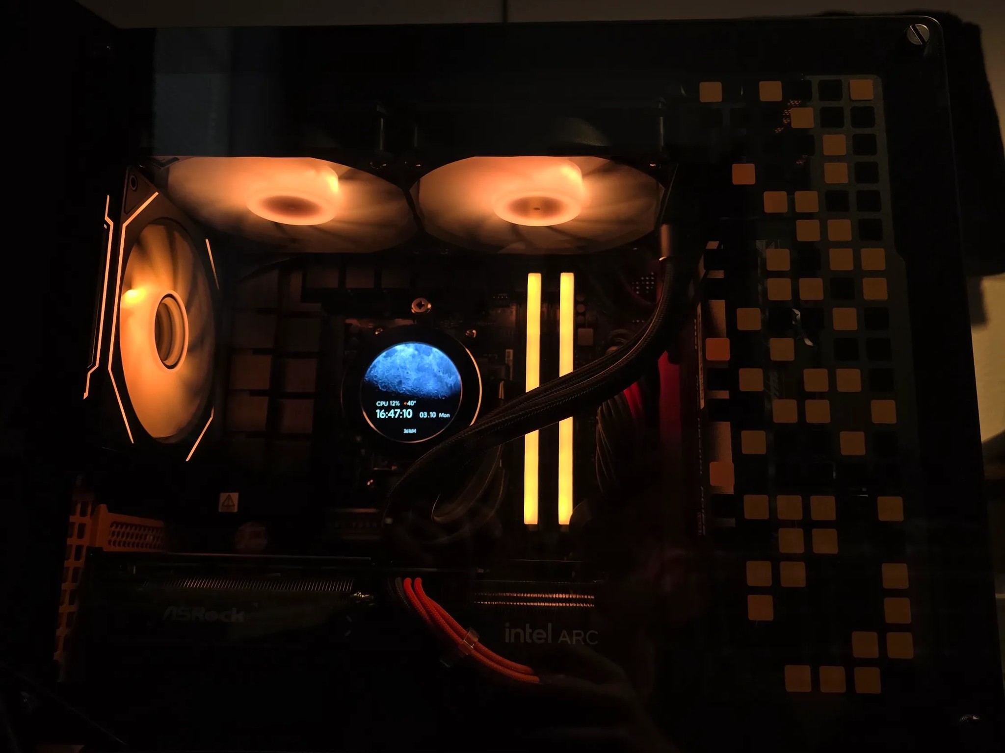 "Orange Ghost" (Clyde), Ryzen 9600x, Intel Arc B580, 32GB DDR5