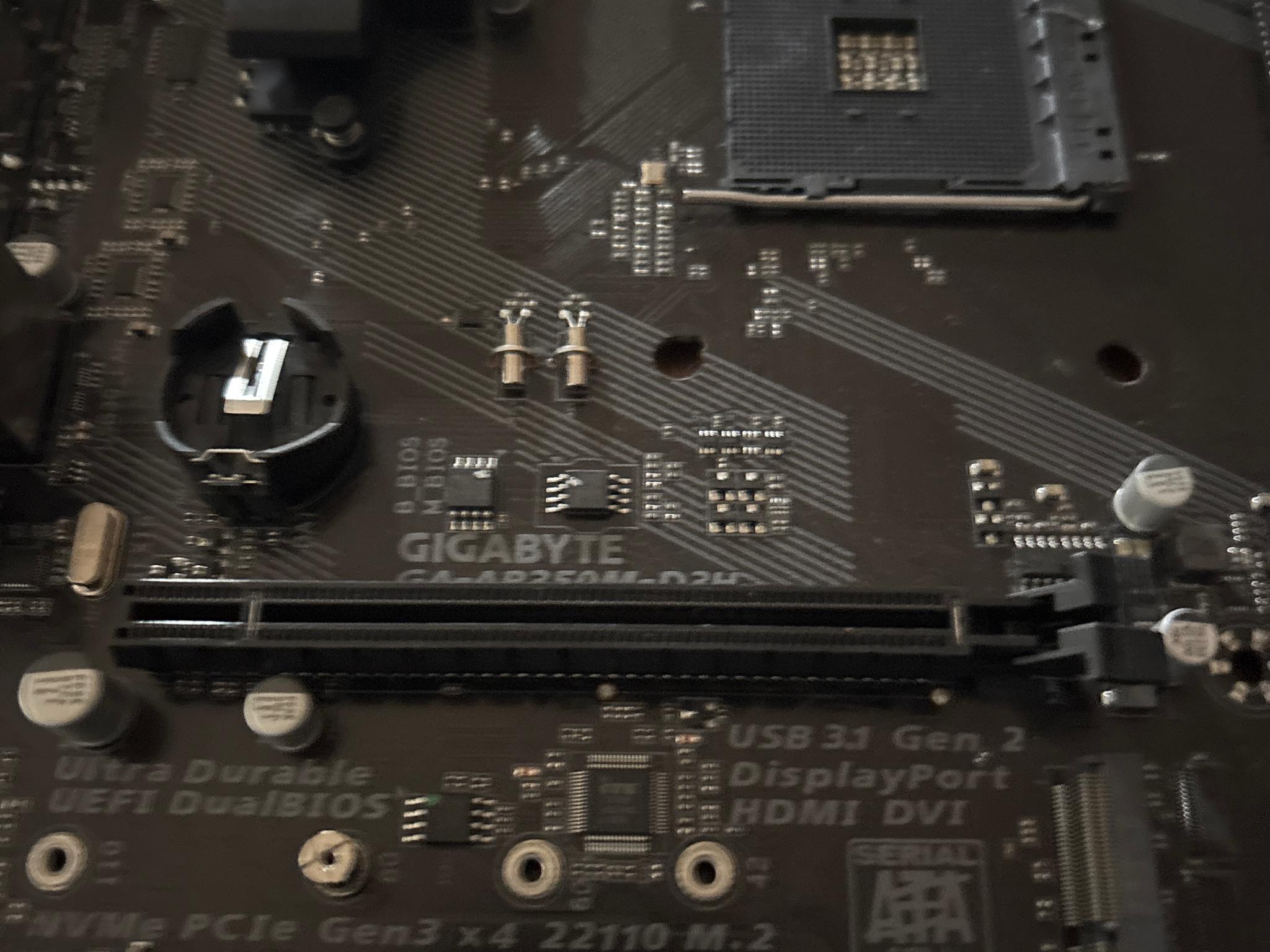 GIGABYTE  GA-AB350M-D3H AM4 MOTHERBOARD