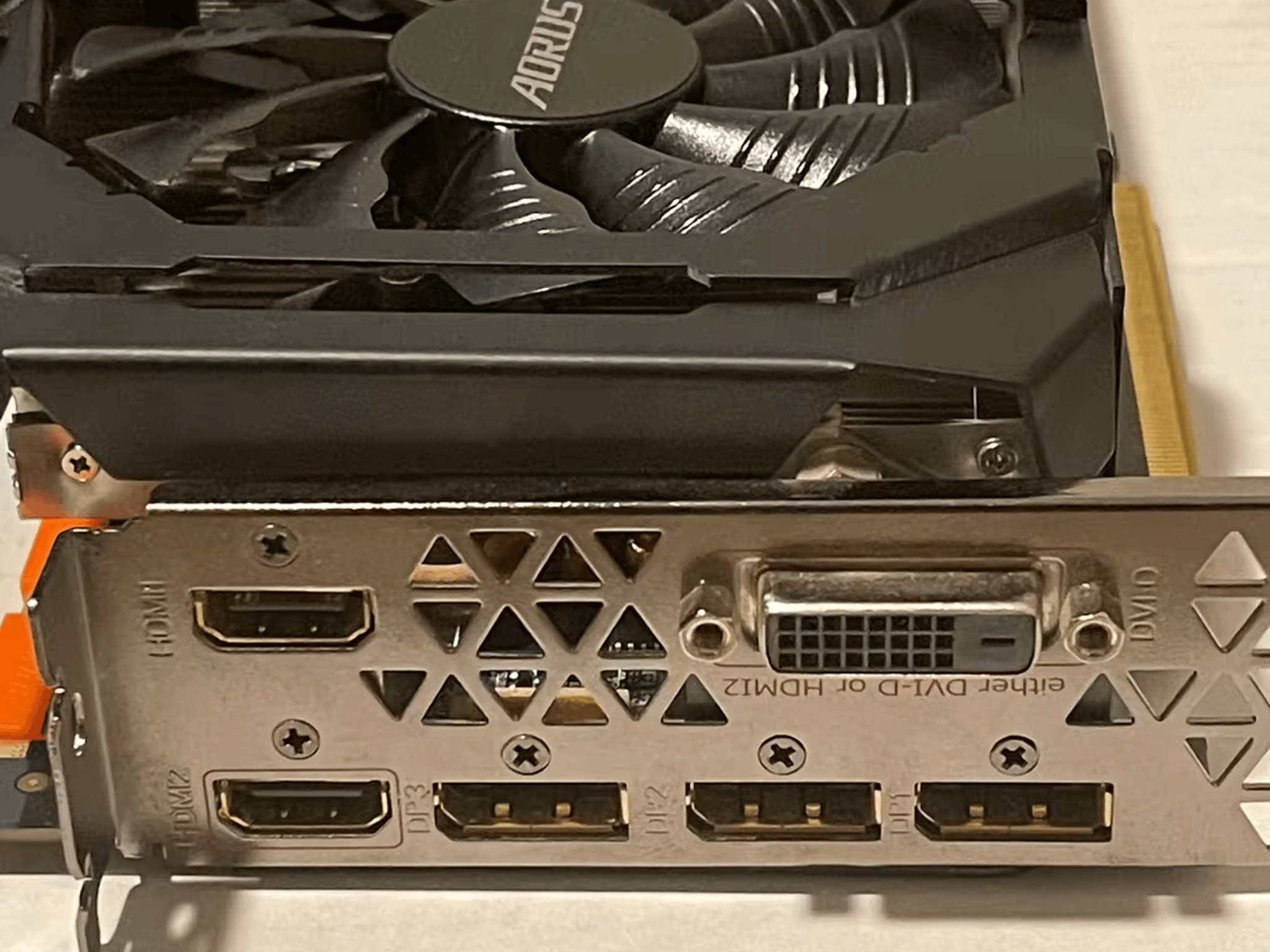 Used, Gigabyte Aorus 1080 Ti 11GB
