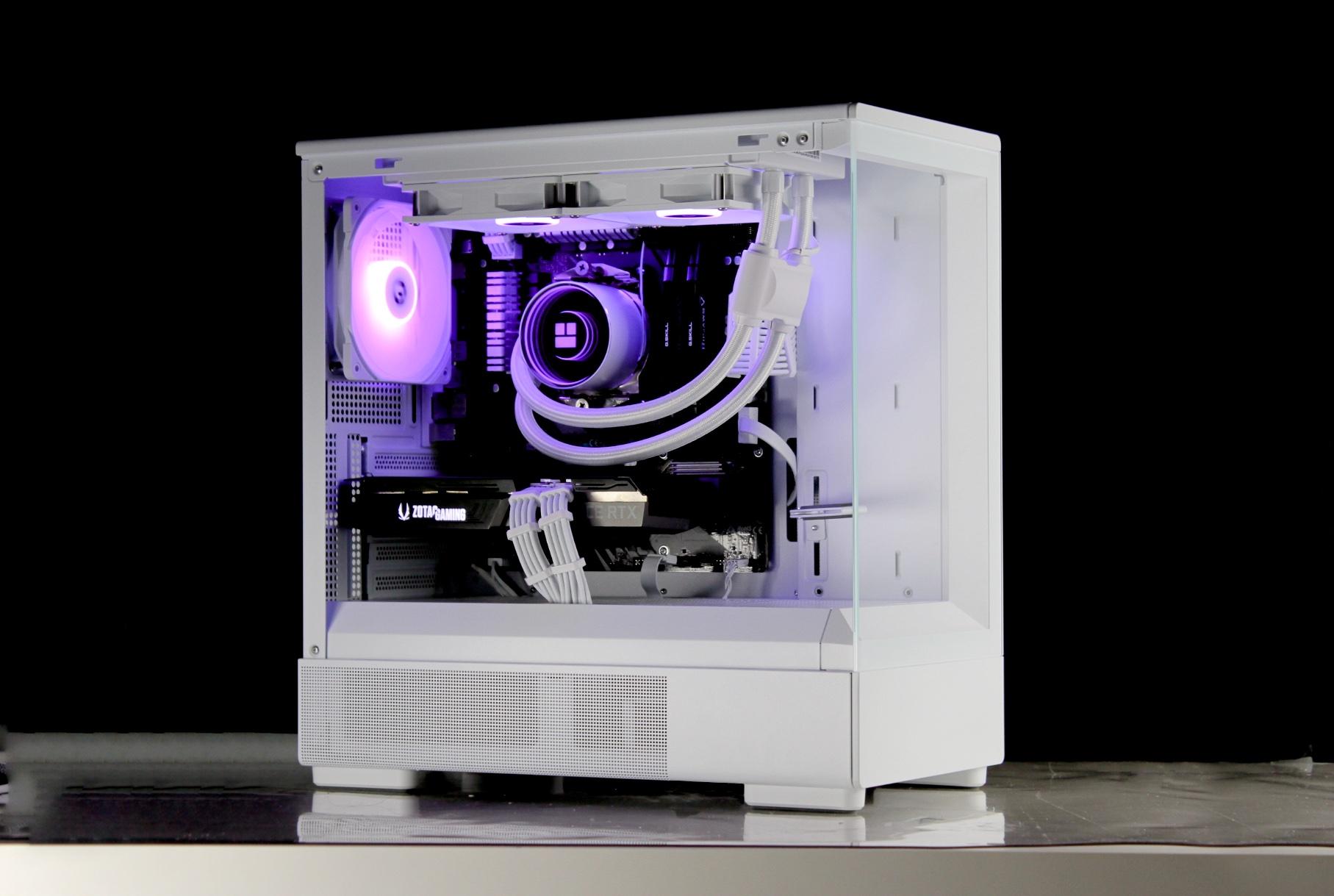 White Gaming PC – RTX 3070, Ryzen 7 3700X, 32GB, 1TB SSD - RGB, WiFi, BlueTooth