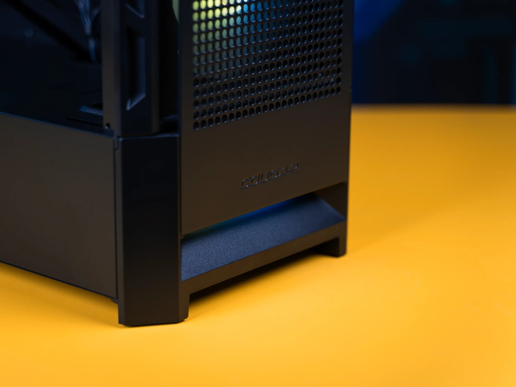 [SALE! WAS 1199$]“Delkafringe” Arc B580 i3 14100F 32GB Windows 11 1TB Gaming PC Powerhouse