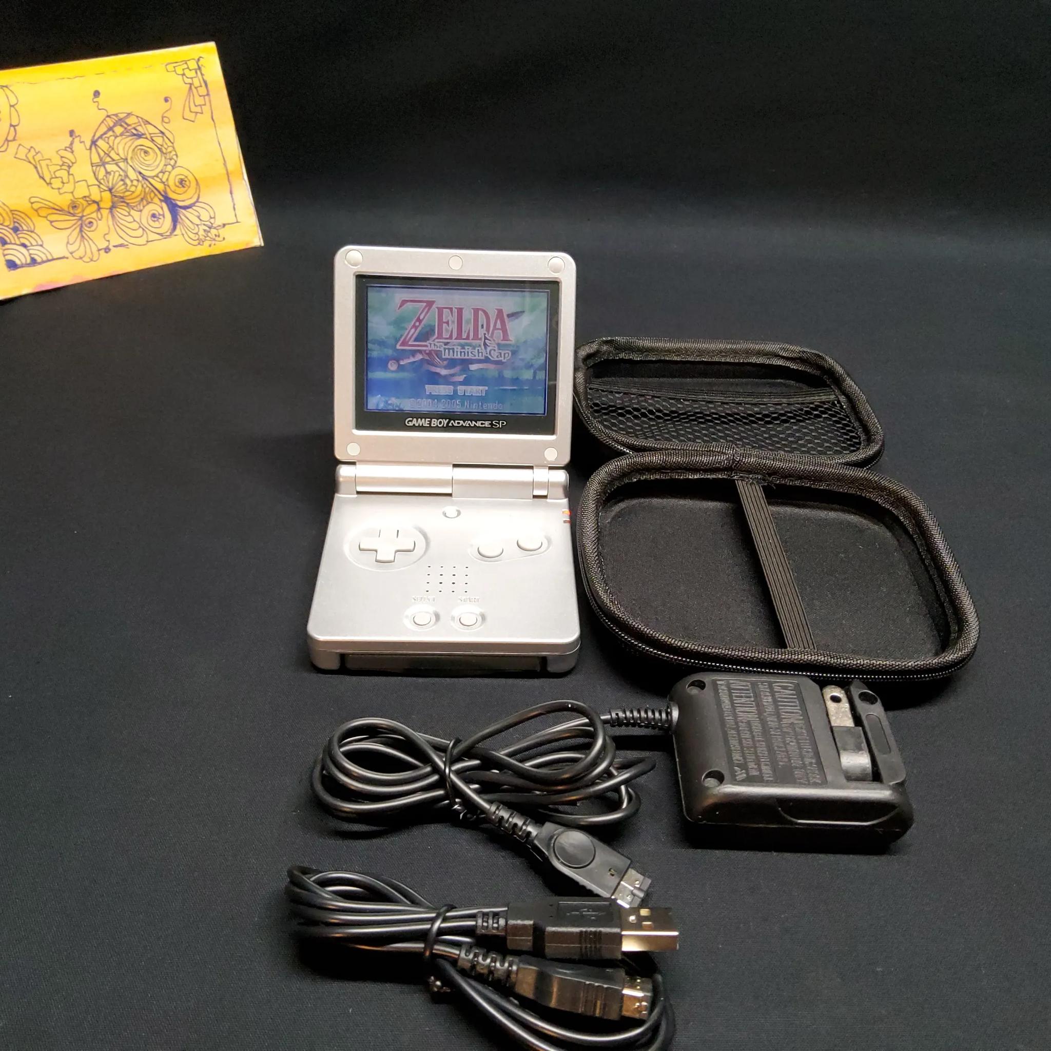 GameBoy Advance SP + The Legend of Zelda : The Minish Cap