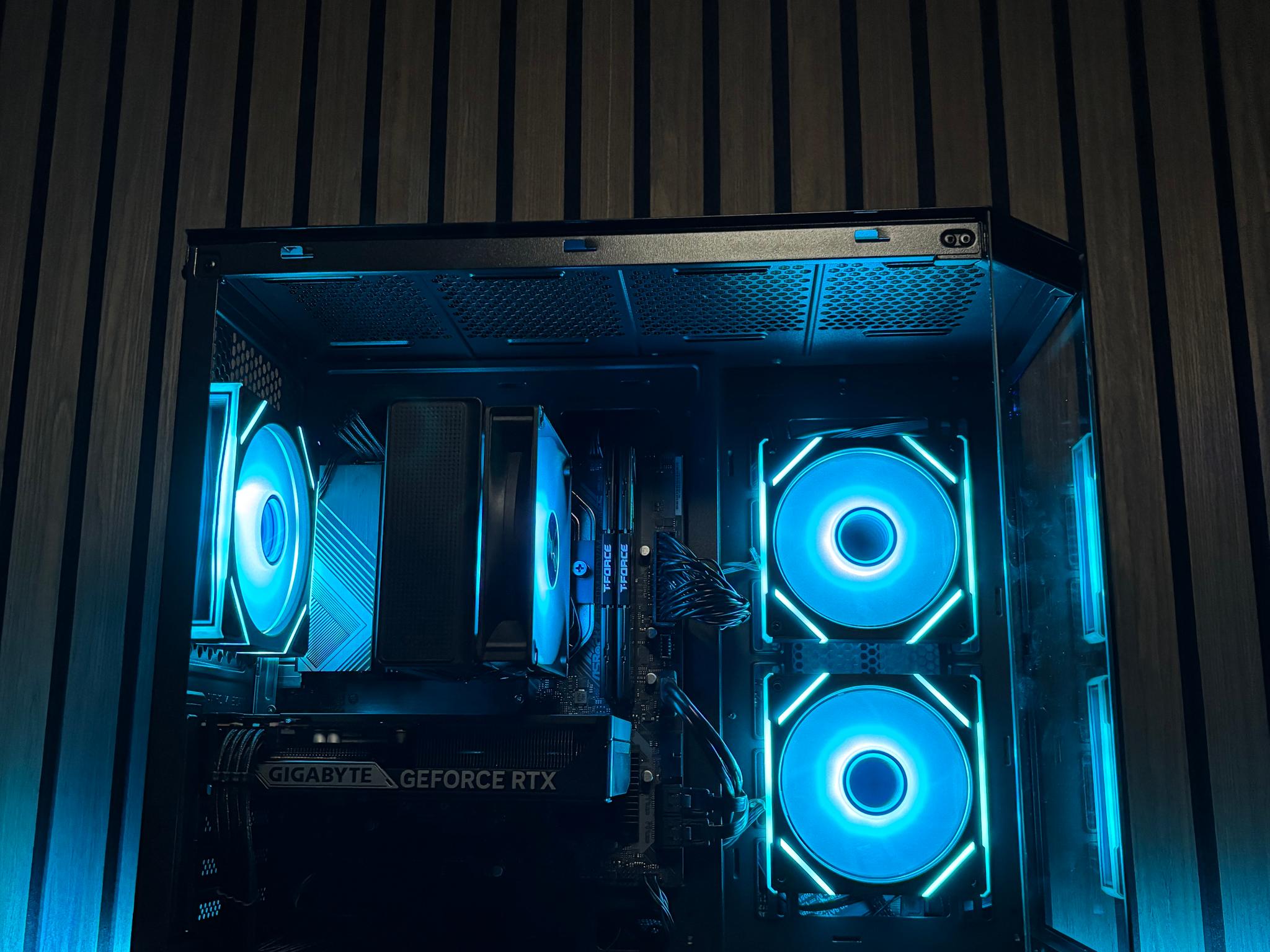 🐼 RTX 5060 | RYZEN 5 7600X | 32GB DDR5 | 1TB STORAGE | GAMING PC