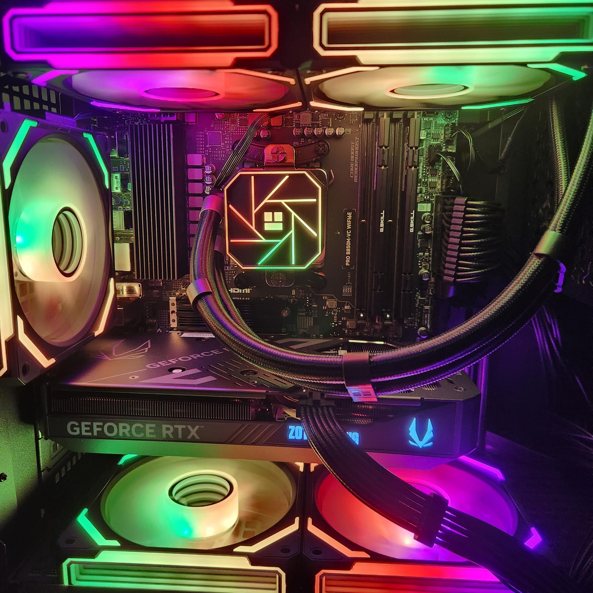 Compact RTX 5070 Gaming PC | Ryzen 5 7500x3d | 32 GB DDR5 6000mhz RAM | 1TB NVME | 750W