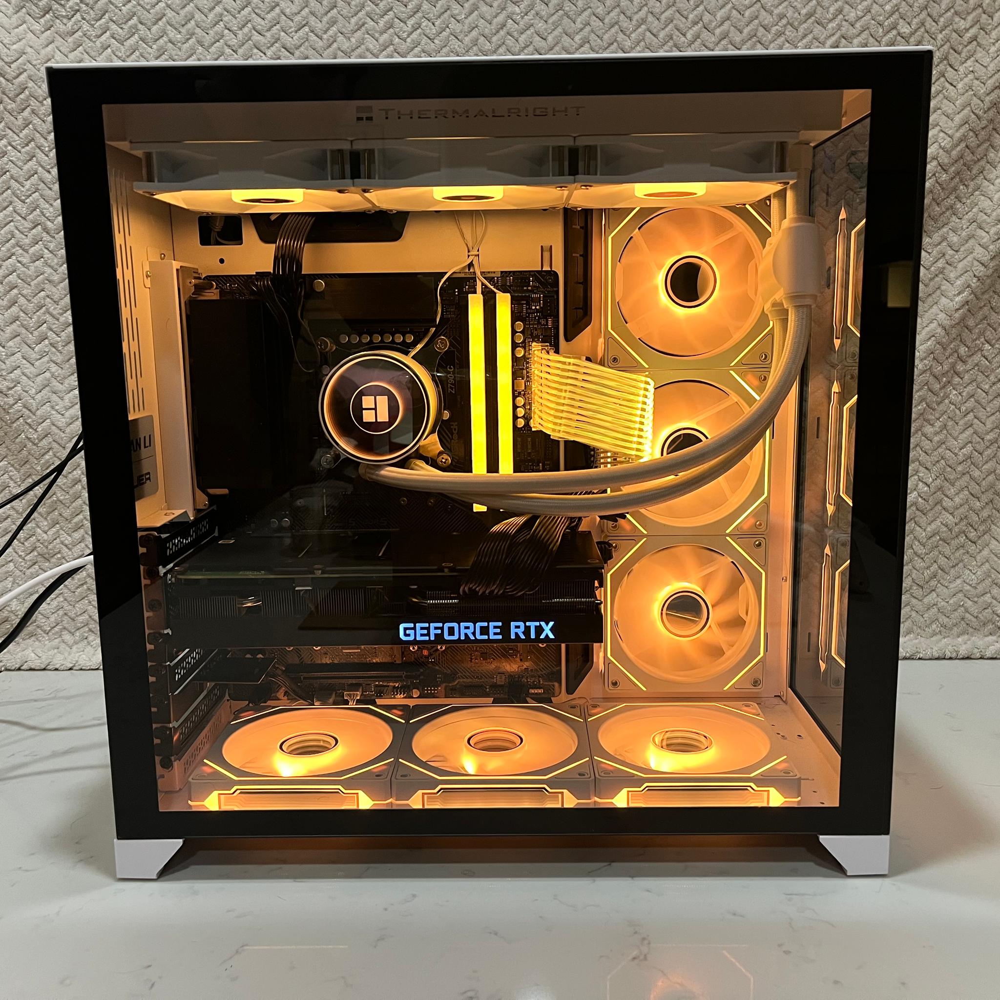 RTX 3080 + i7-12700 | 32GB DDR5 | 1TB Gen4 SSD | White Gaming PC