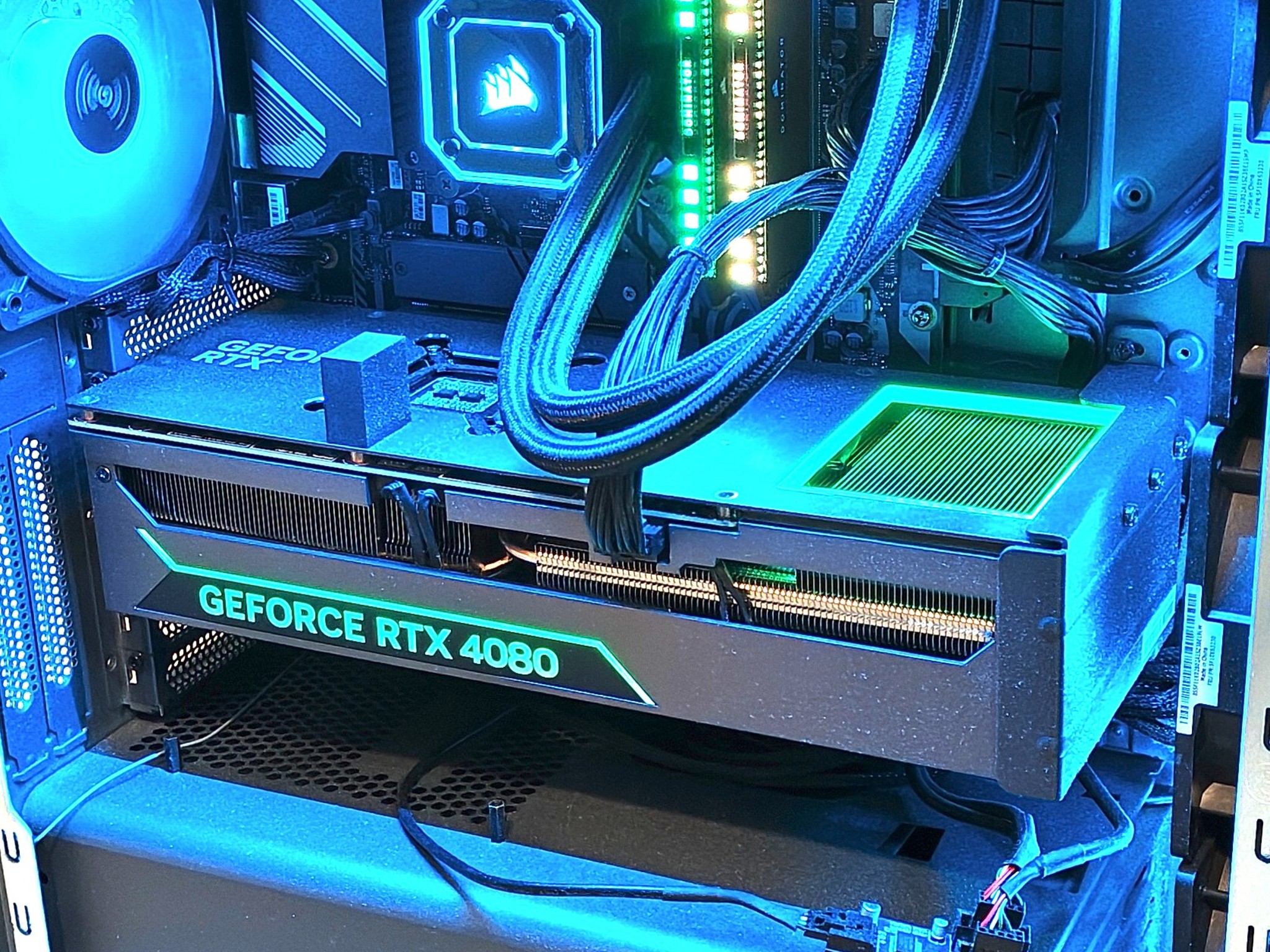 Lenovo Legion T7 Gaming PC: Intel Core i7 13700KF | Nvidia Geforce RTX 4080 | 64GB RAM | 2TB SSD FS!
