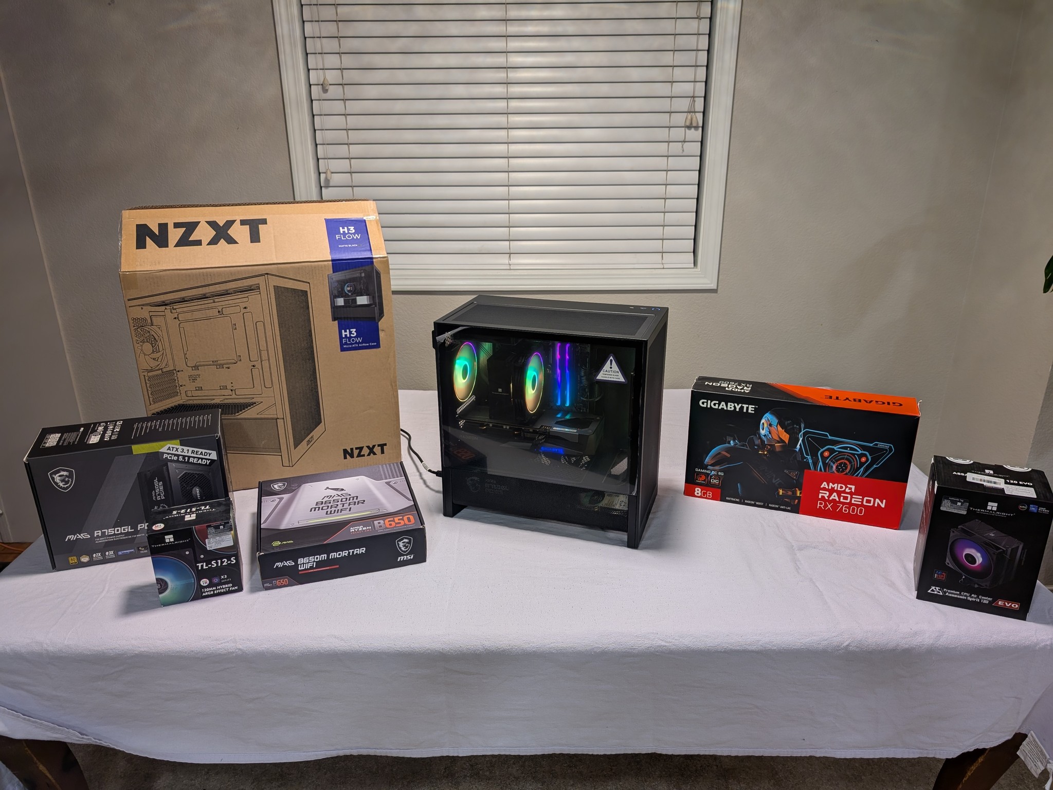 RYZEN 7600 | RX7600 | 32GB DDR5 | 1TB | WIFI | Windows11Pro
