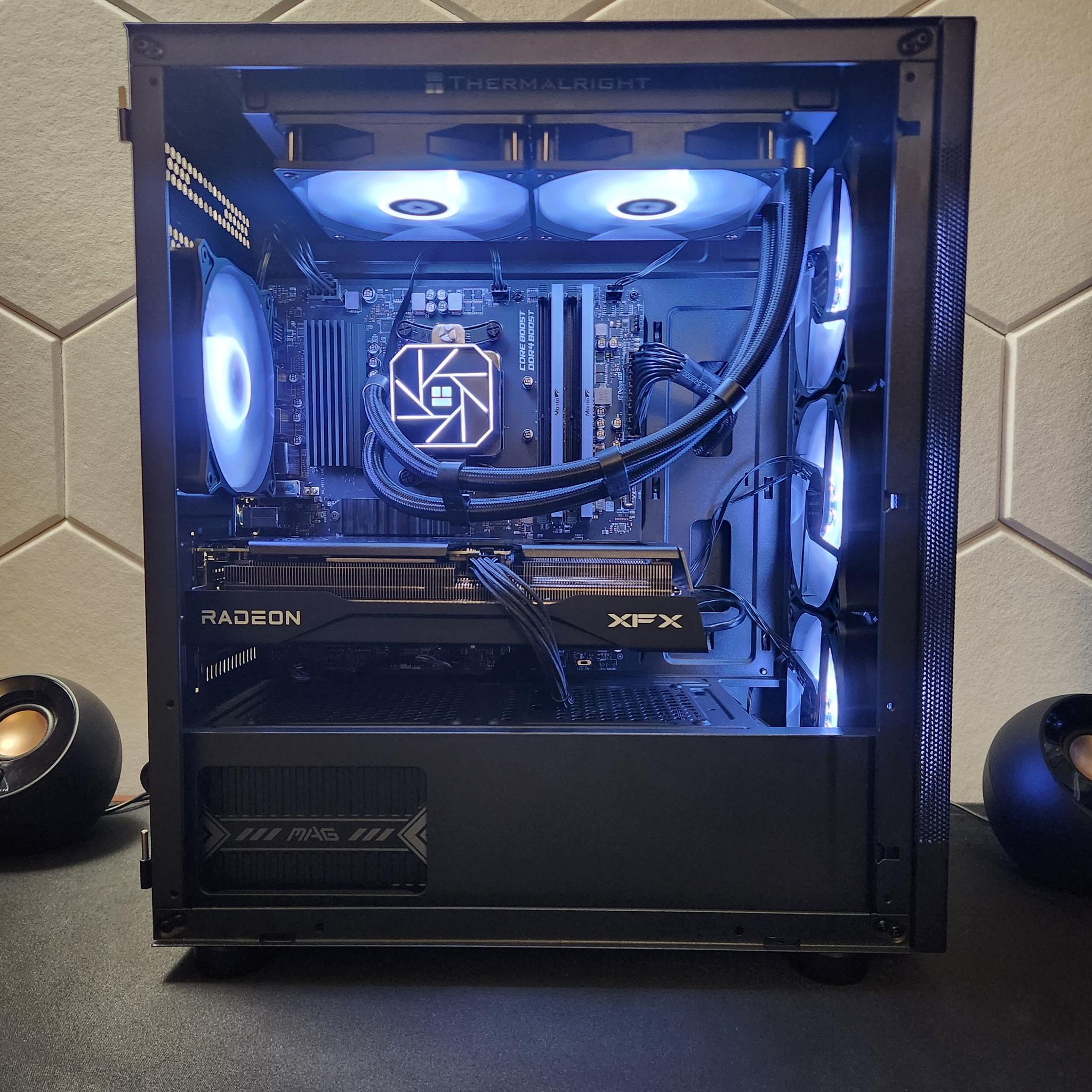 "Entry Level 1440p Gaming PC" RX 9060 XT 8GB | Ryzen 7 3700X | 32gb DDR4 3200Mhz | 1Tb SSD | WIFI+BT