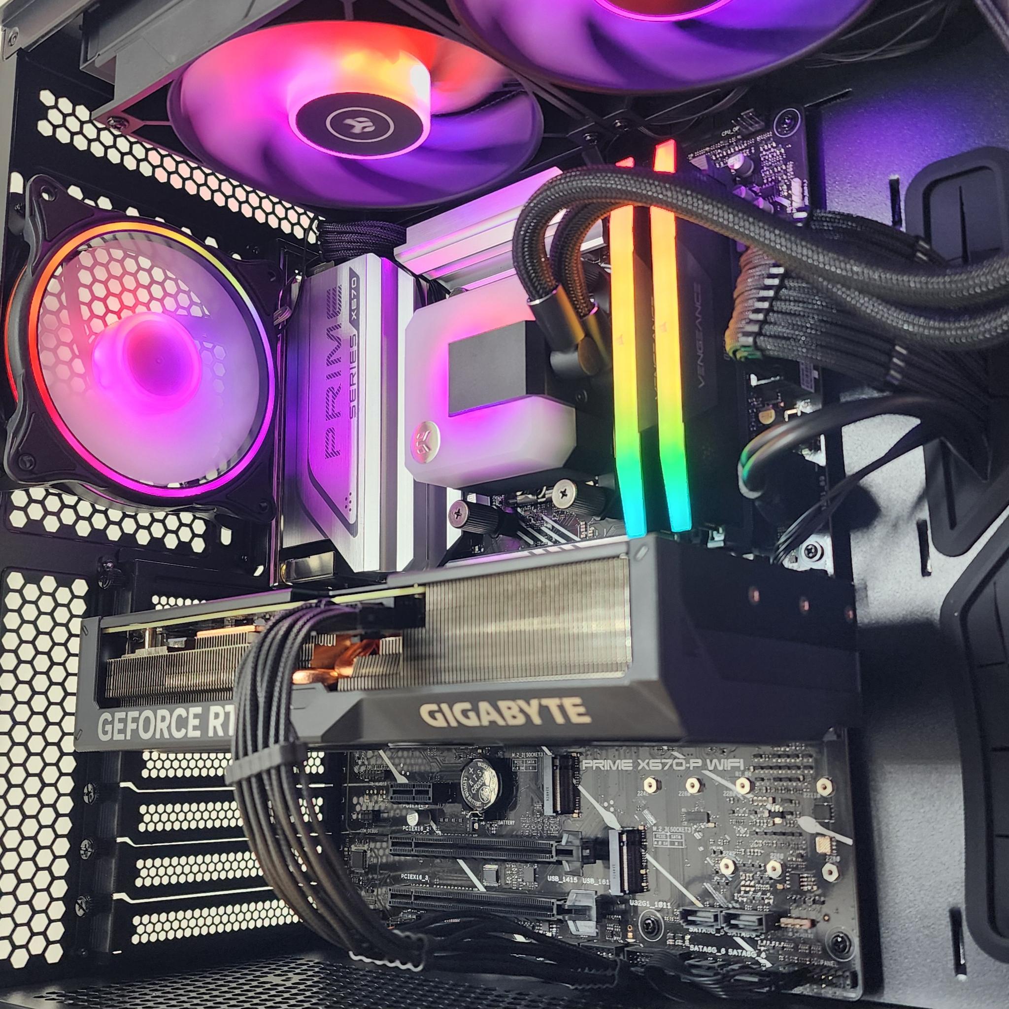 Gaming PC Ryzen 9 7950X3D 32GB RAM 1TB SSD RTX 4070 Ti 12GB Windows 11 Computer