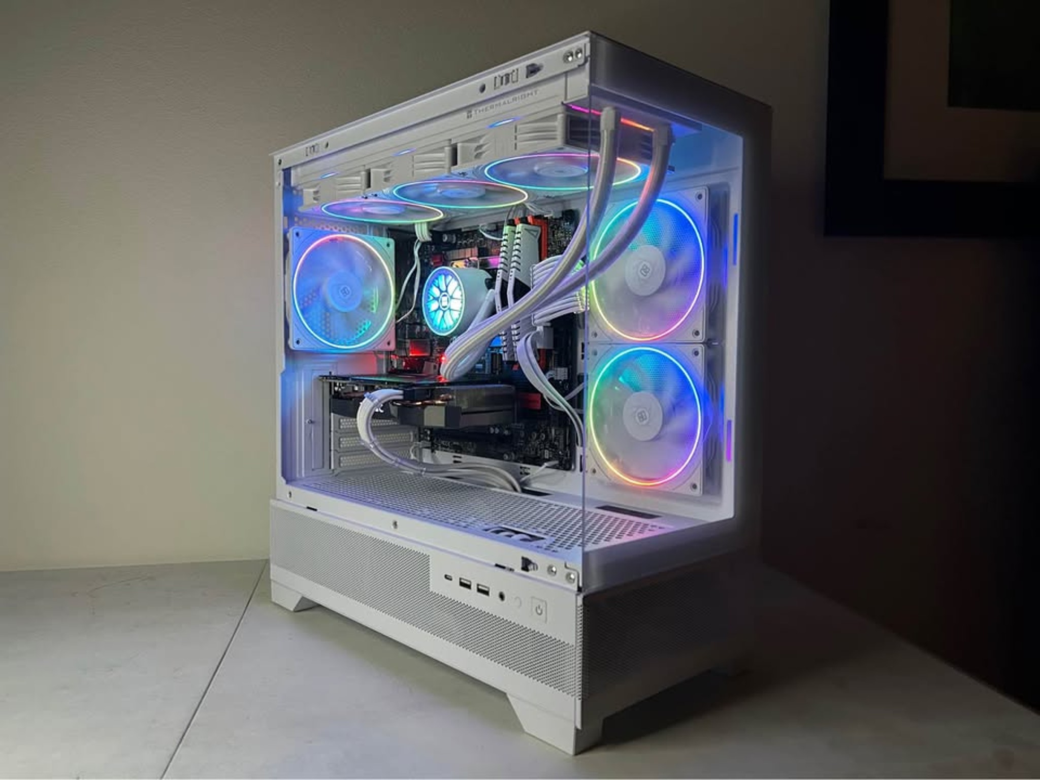 ⬜ICE COLD🟦 Gaming PC | i7 8700 | GTX 1080 | 16gb ddr4 | 1tb ssd