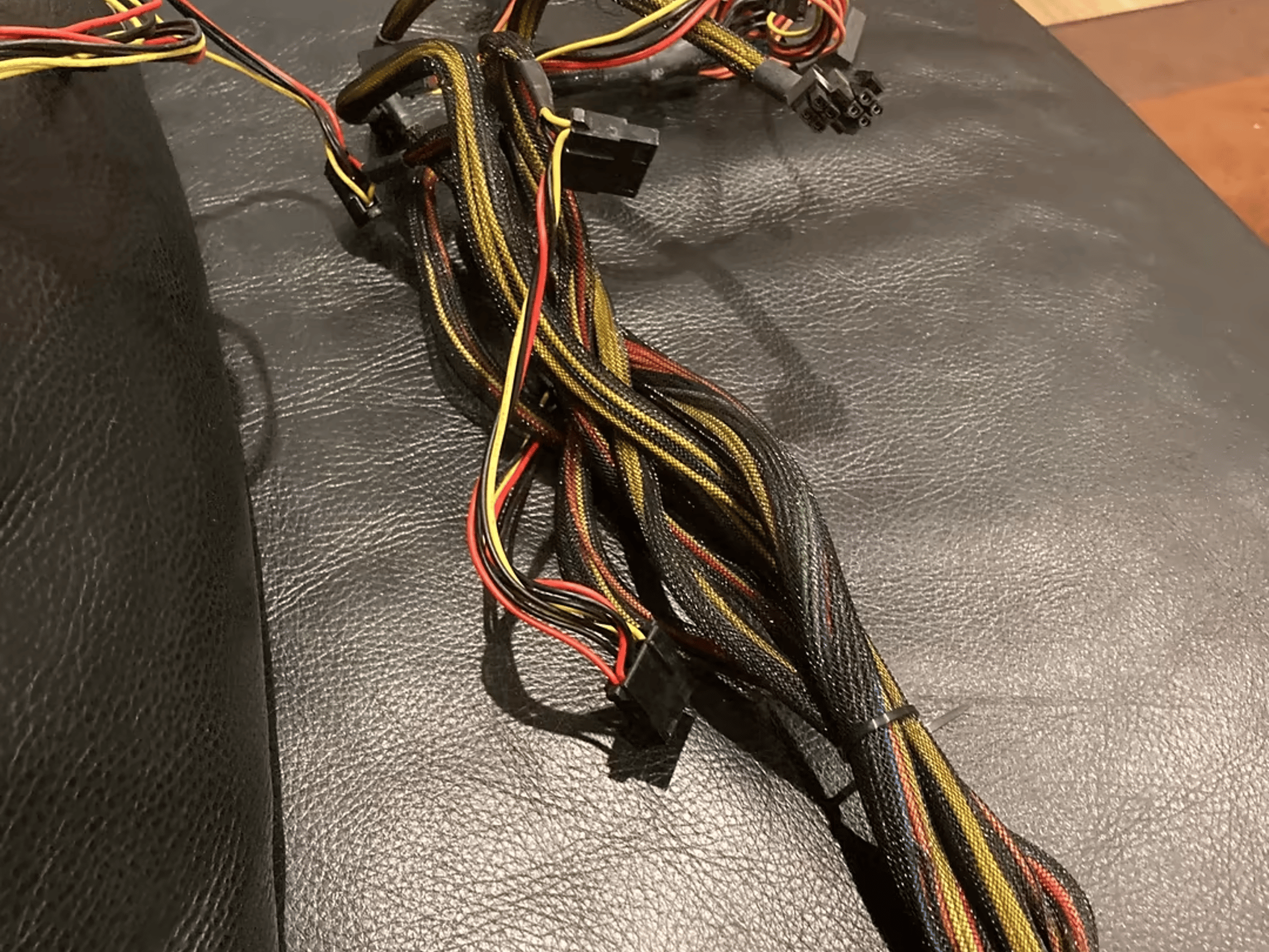 Rosewill Green 630Watt 80+ Bronze