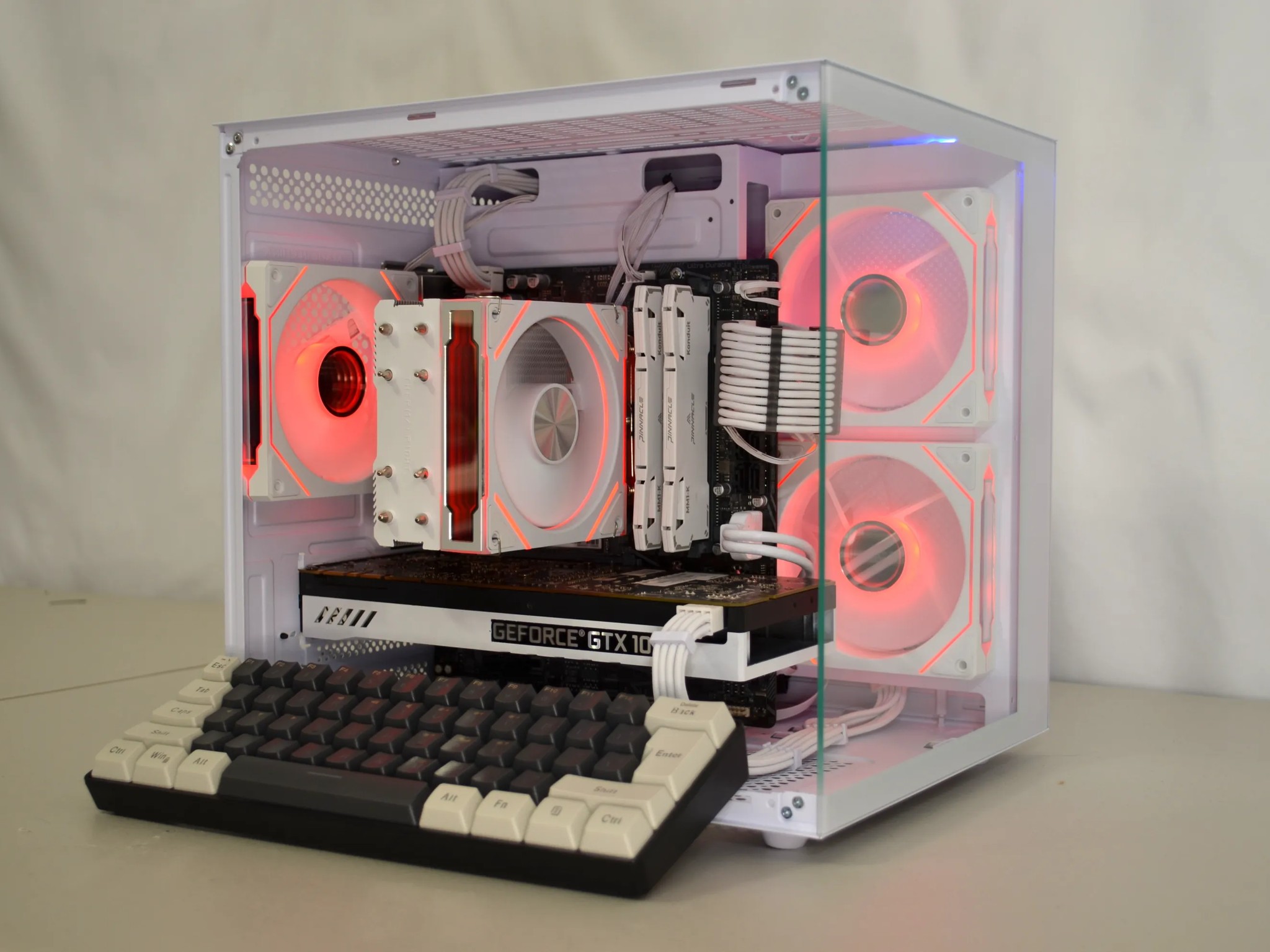 ❄️SnowFlake V2❄️- Free Keyboard!⌨️ | I5-10400f | GTX 1070 | 1tb NVME ssd | Windows 11 | WiFi