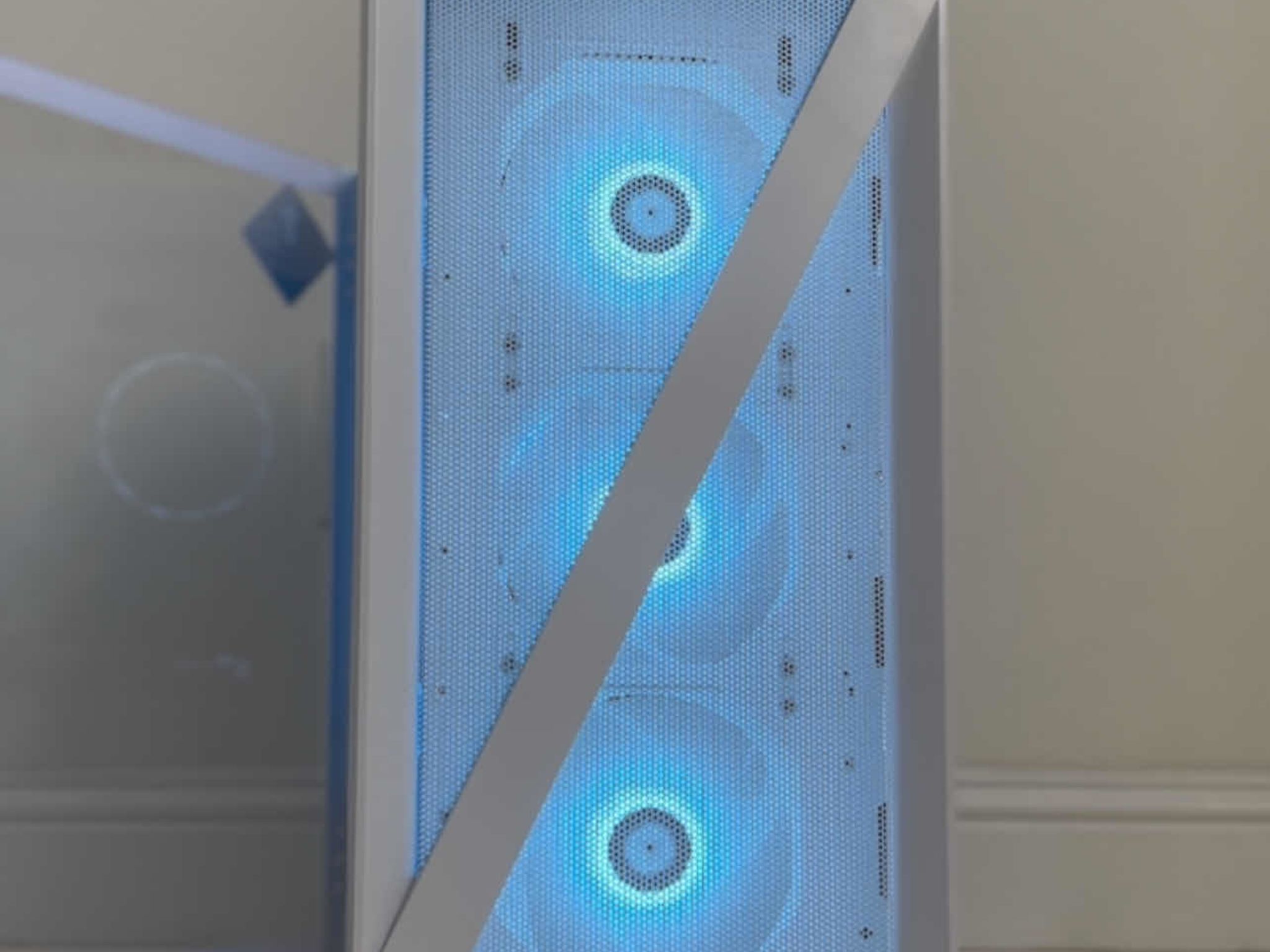 Budget | RX 570 | i7 Equivalent | 16GB RAM | 512GB SSD
