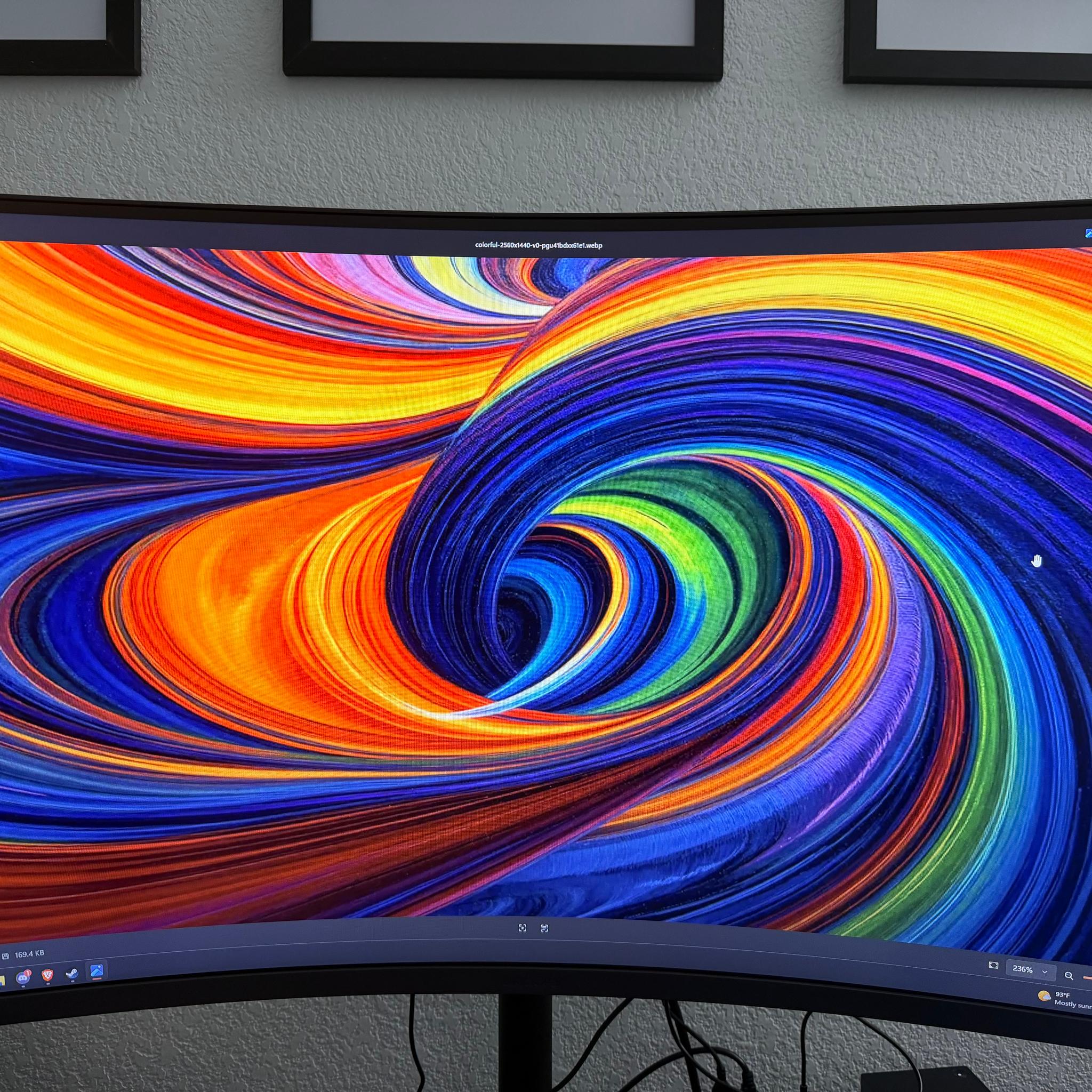 LG 32GS60QC-B Ultragear 32-inch Curved Gaming Monitor QHD