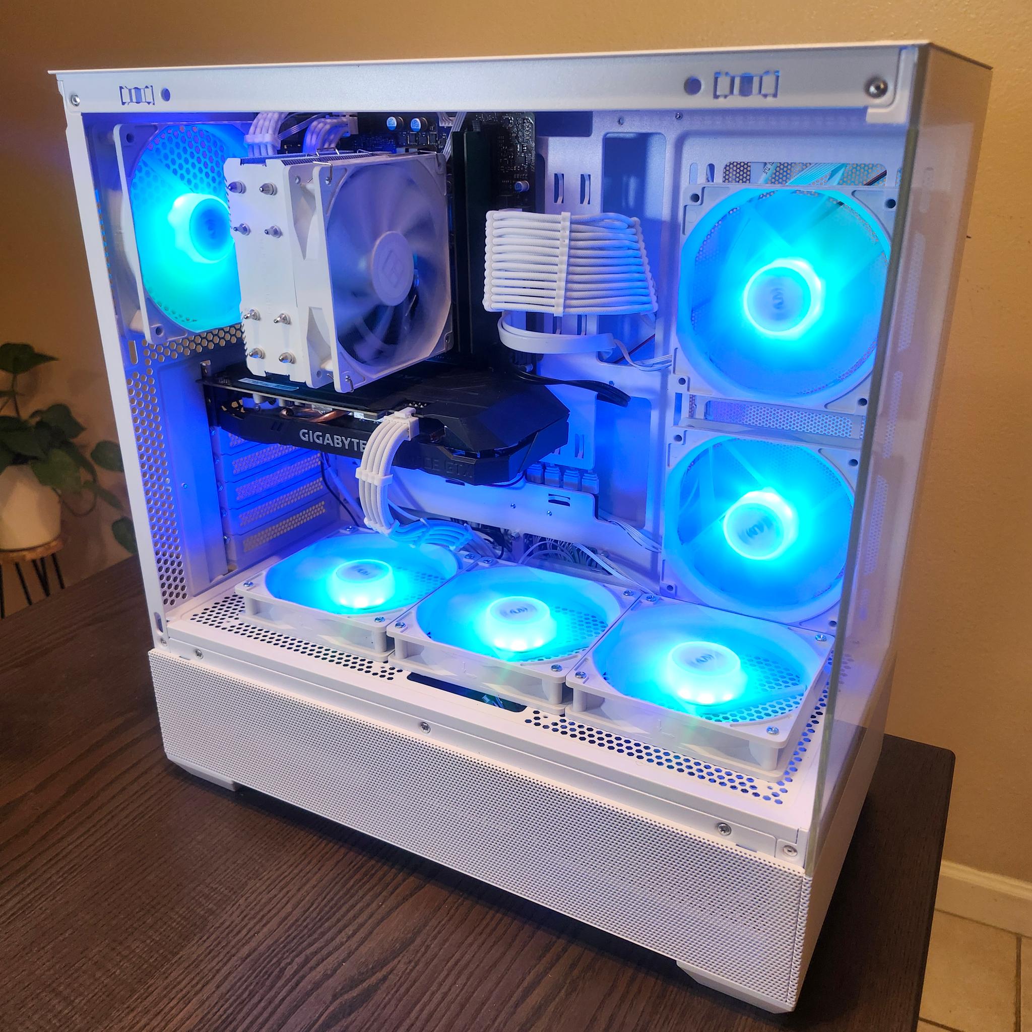 All White Gaming PC | i7-6700 + GTX 1660 SUPER | 16GB RAM | 500GB SSD