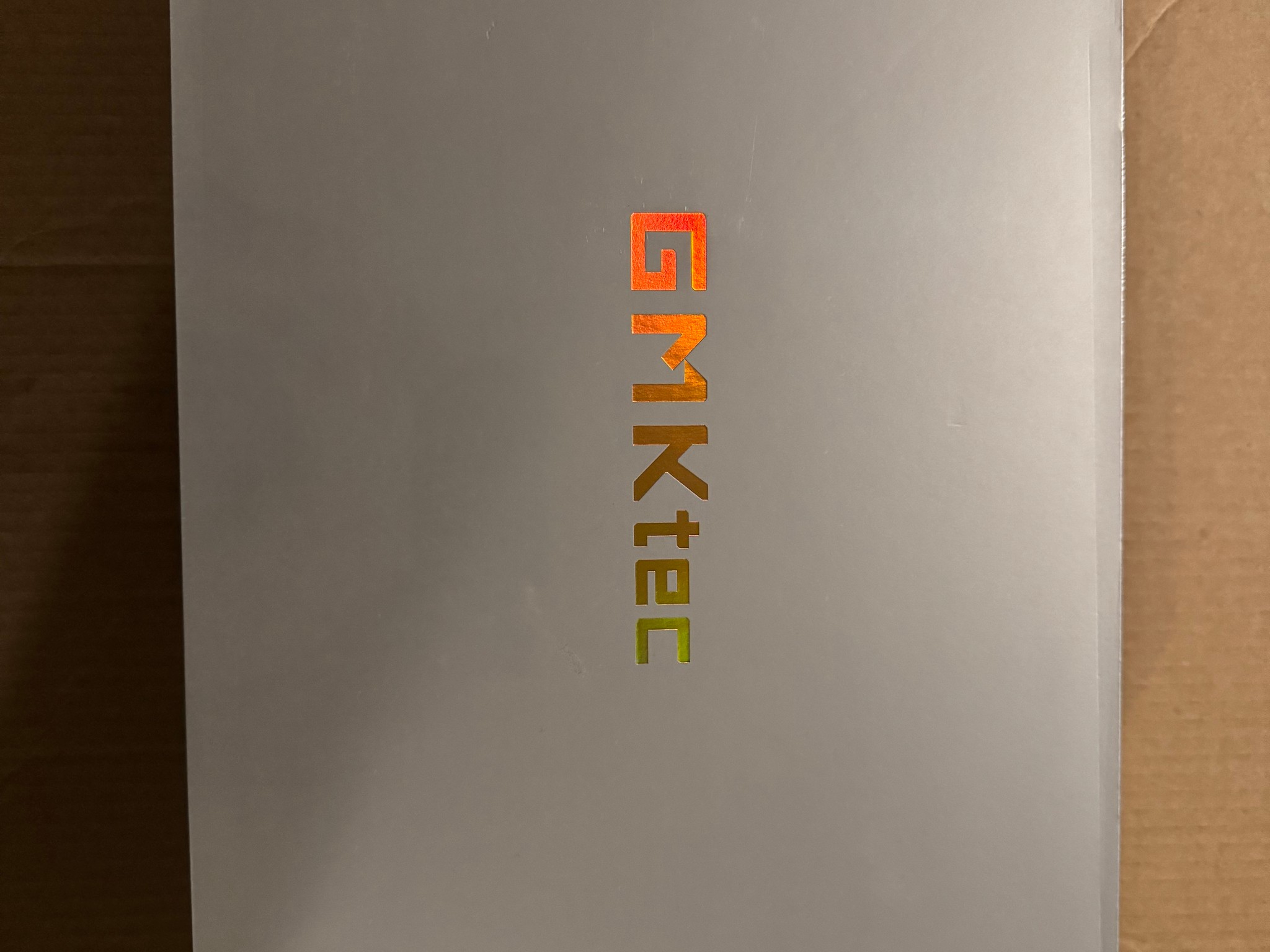 GMKtec EVO-X2 AI Mini PC - AMD Ryzen Al Max+ 395 - 64GB LPDDR5X 8000MHz - 1TB PCIe 4.0 SSD