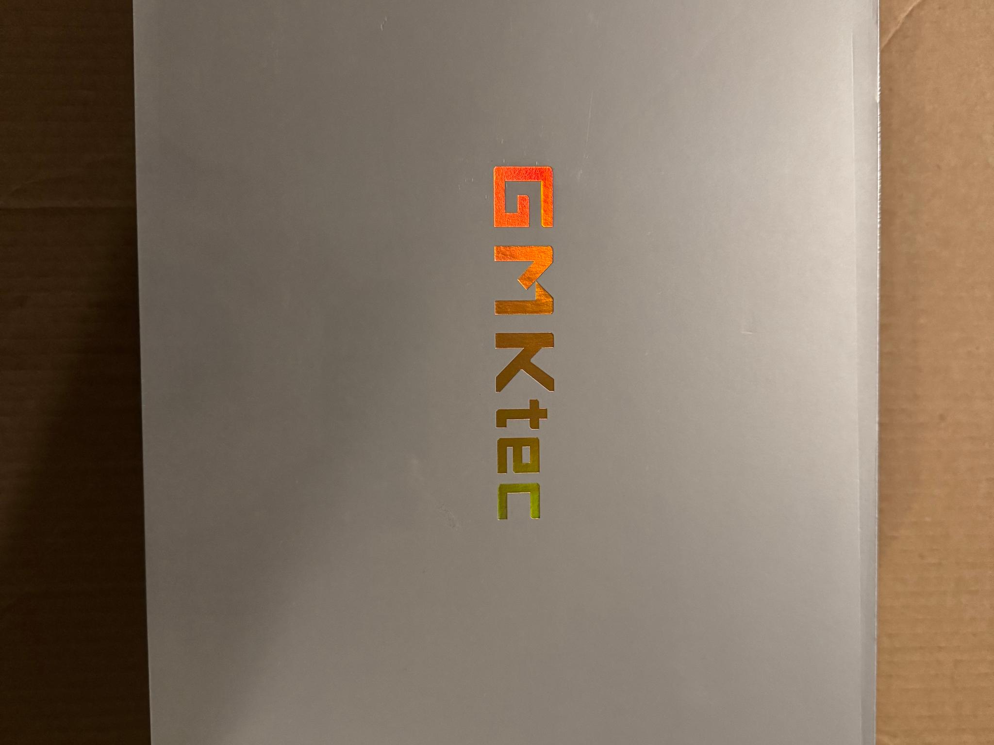 GMKtec EVO-X2 AI Mini PC - AMD Ryzen Al Max+ 395 - 64GB LPDDR5X 8000MHz - 1TB PCIe 4.0 SSD