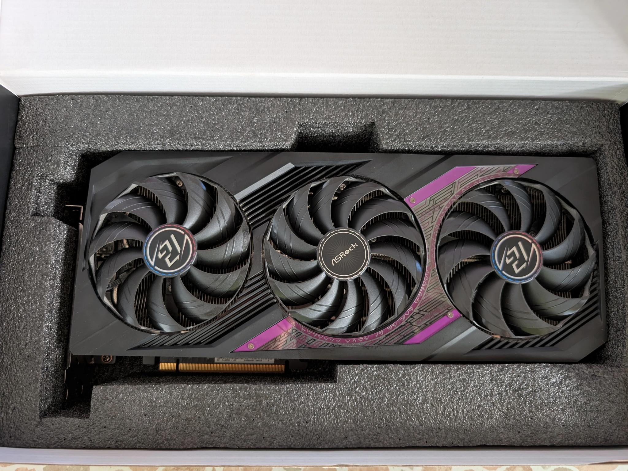 ASRock RX 7800 XT Phantom Gaming 16 GB OC