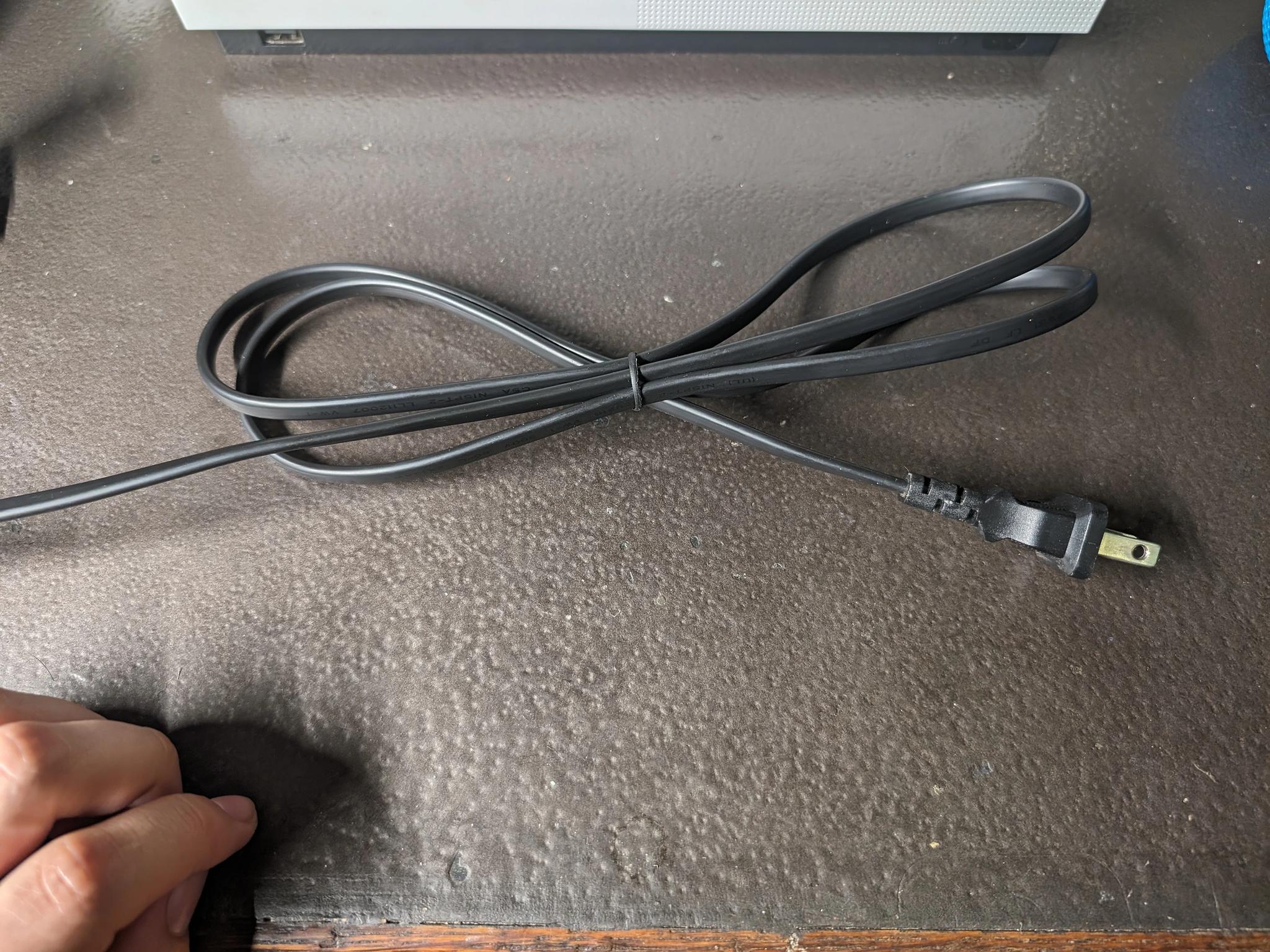 [Used] Xbox One S bundled with 17 games and a 2TB External drive.