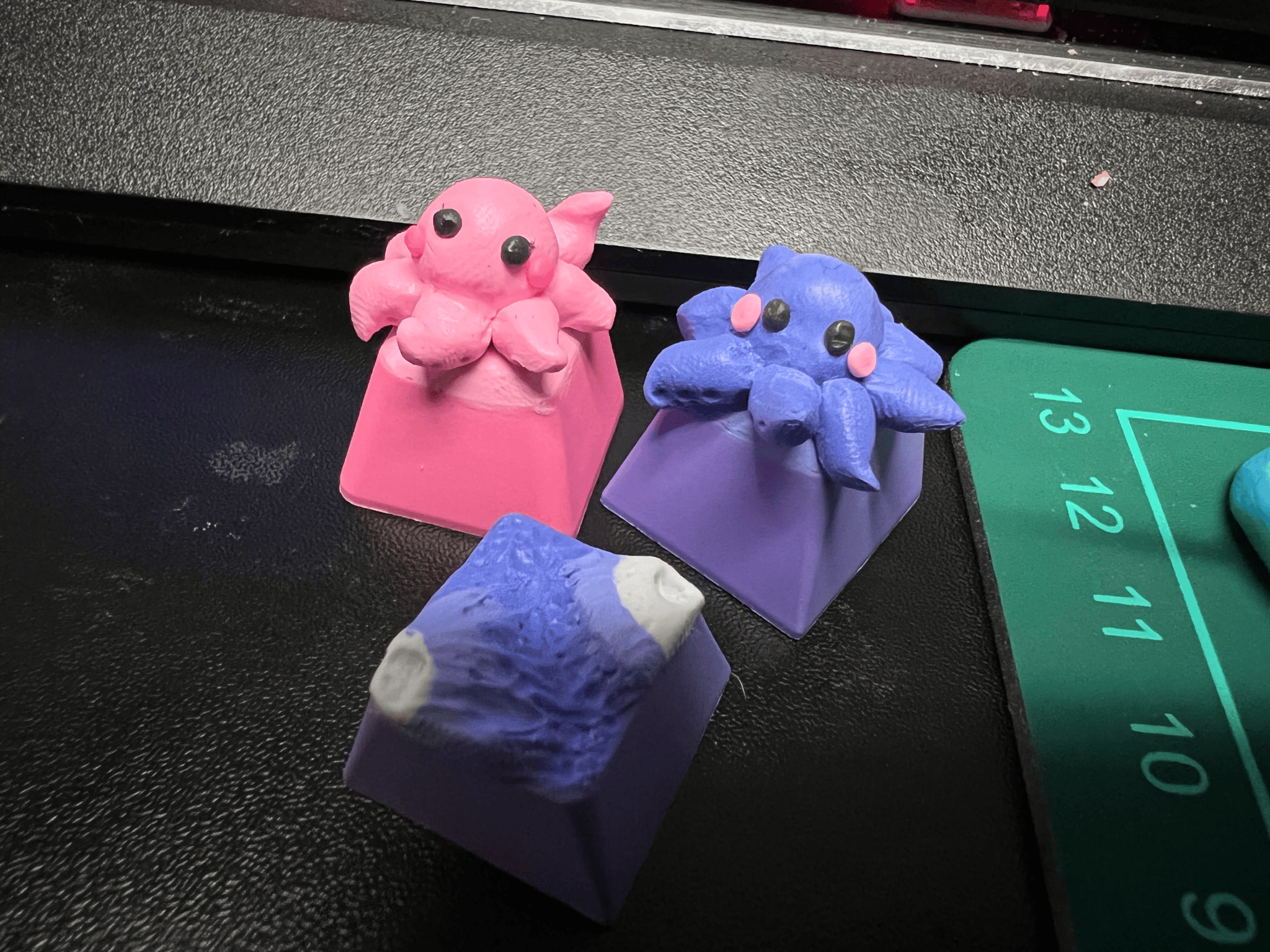 DOLLAR KEYCAPS S2 - Pink OctoBae Keycap