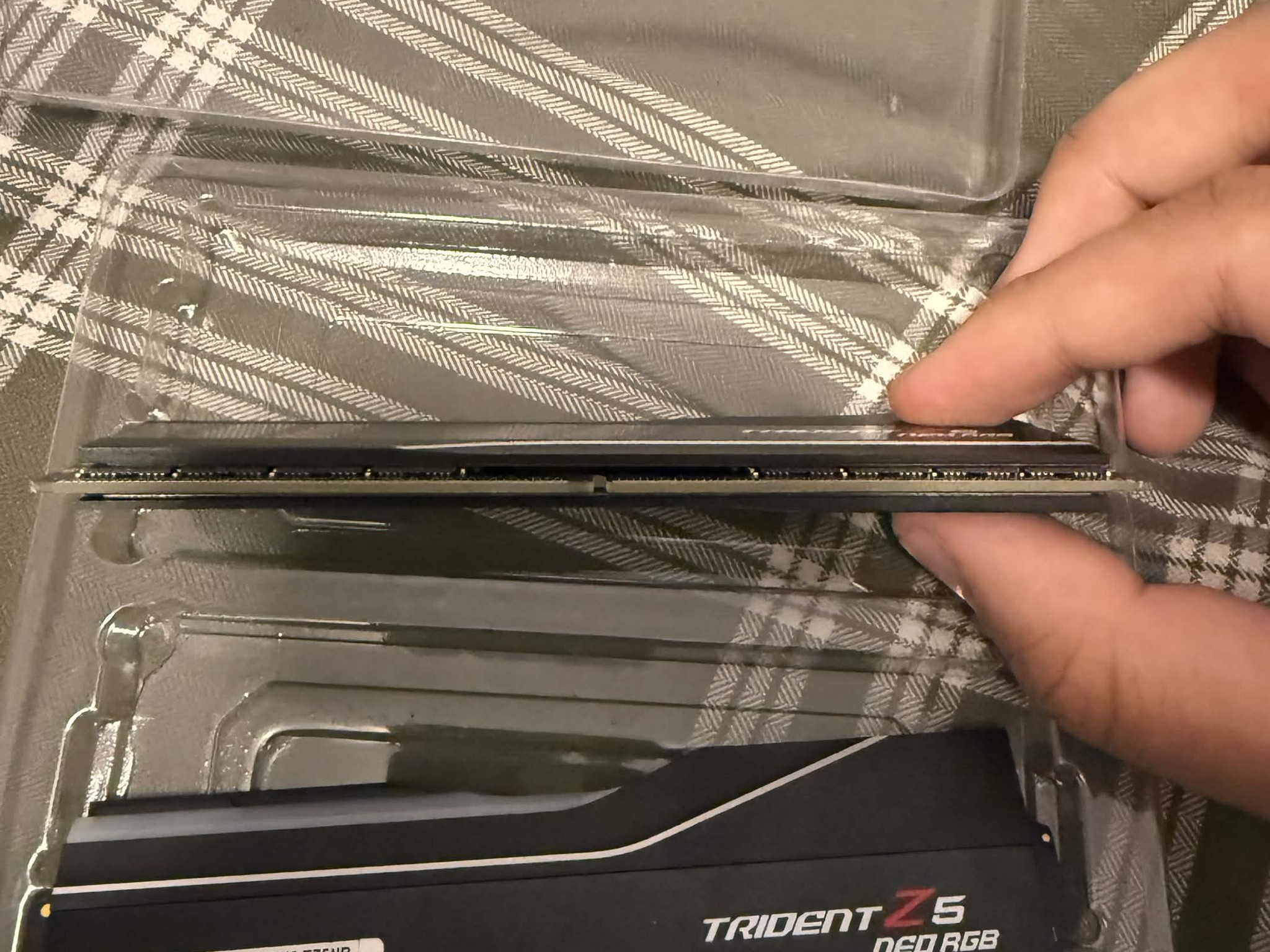 G.Skill Trident Z5 Neo RGB 64GB DDR5-6000 (2x32GB)