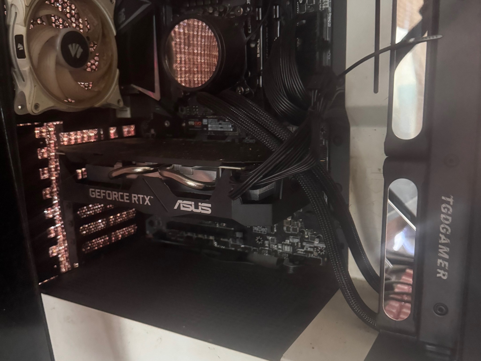 i7 9700k 2060