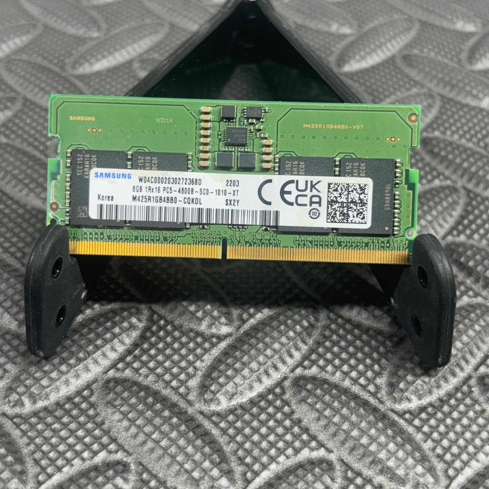 Samsung 16GB (2×8GB) DDR5-4800 PC5-4800B SODIMM Laptop RAM Kit | M425R1GB4BB0-CQK0L