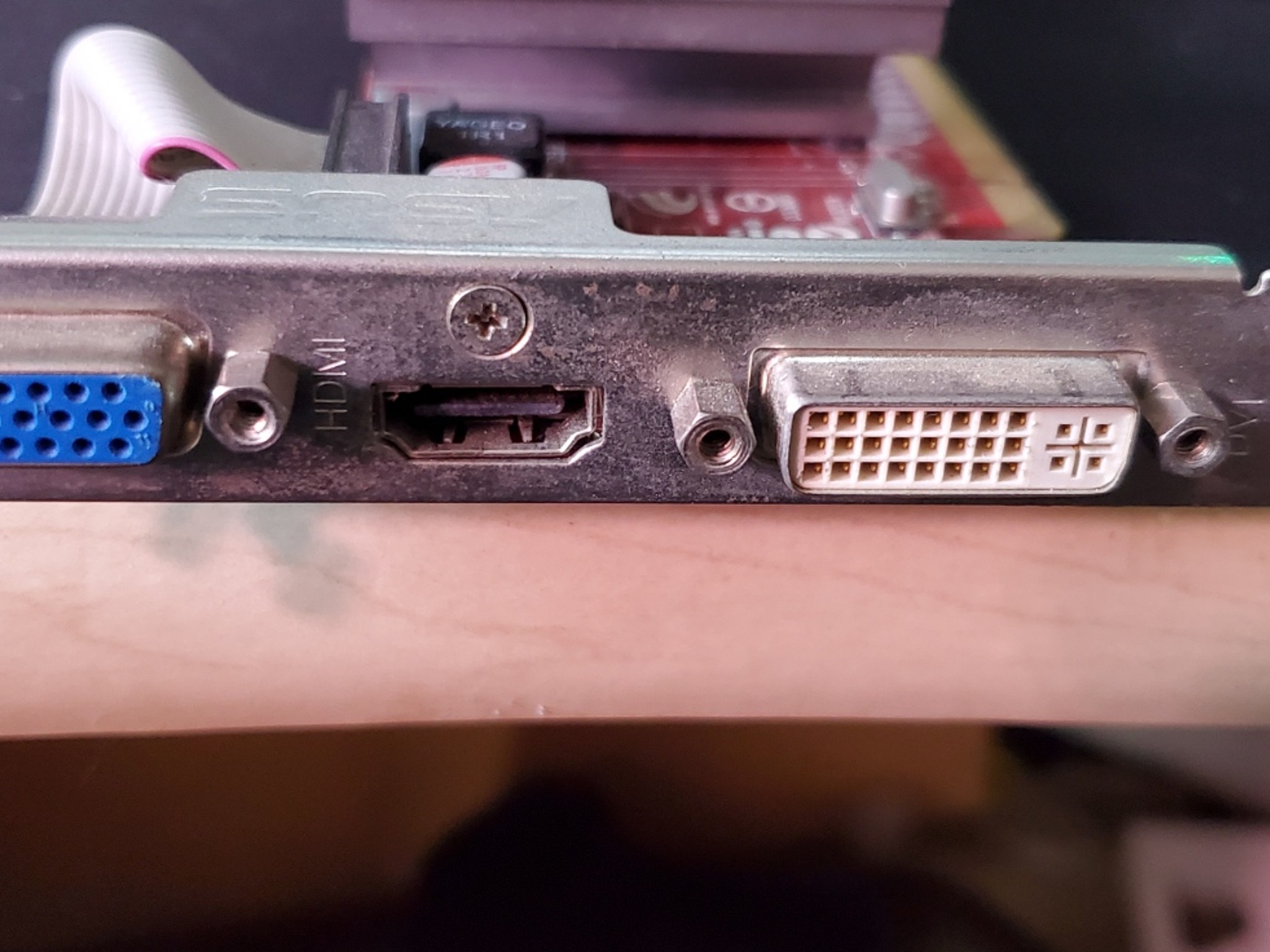 ASUS EAH4350 Silent Graphics Card