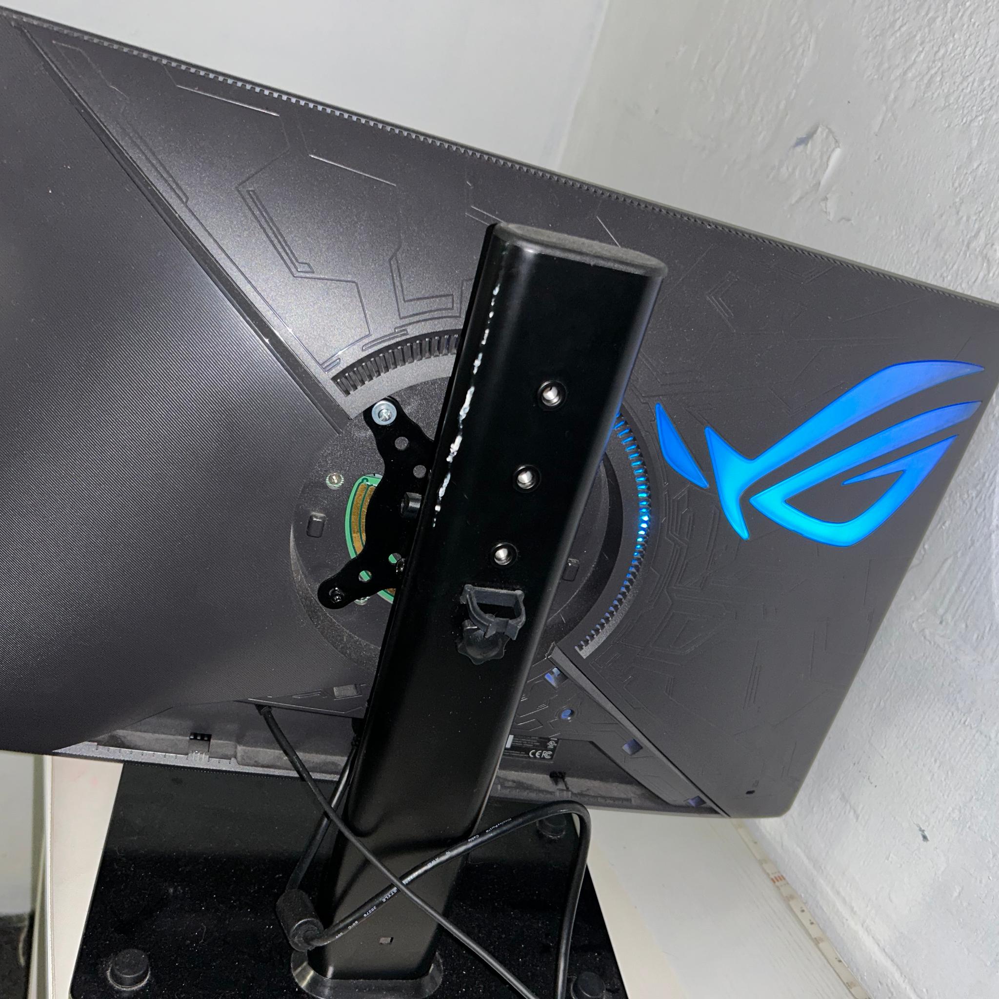 GeForce RTX 4070 Super Custom Gaming PC - Core i7-14700KF