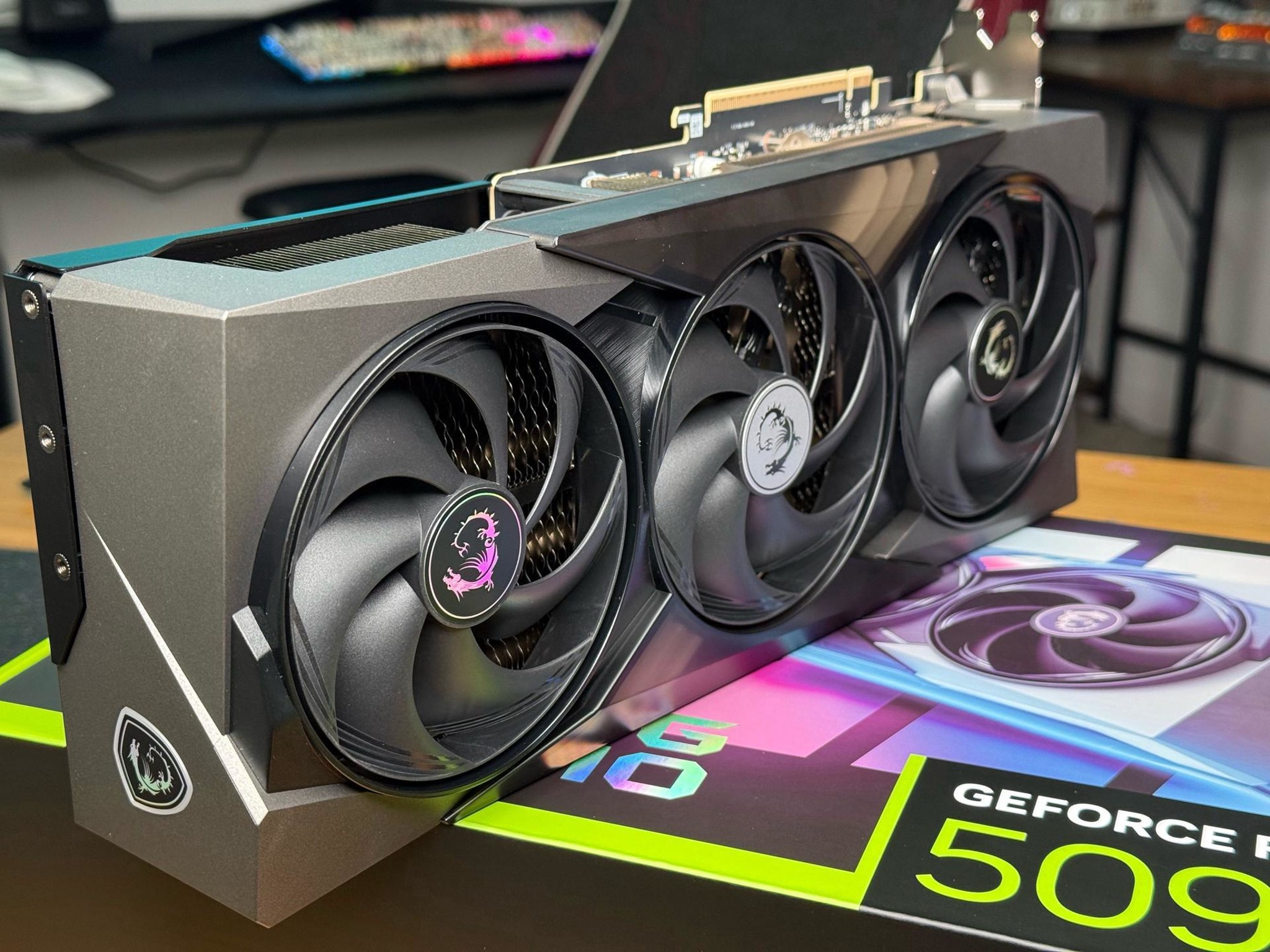 MSI RTX 5090 32GB GAMING TRIO OC