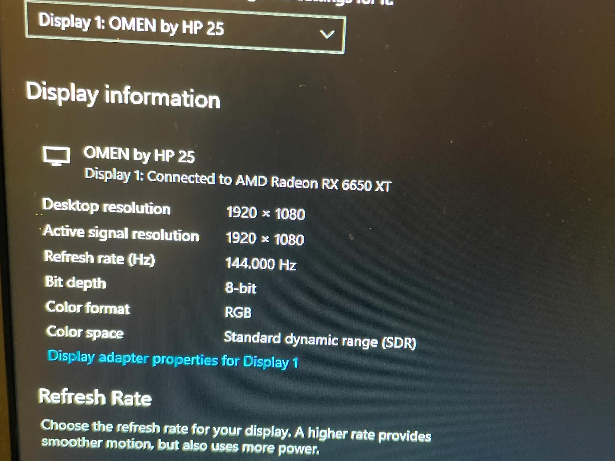 Omen HP monitor 144hz (has super small chip on screen, see pictures)