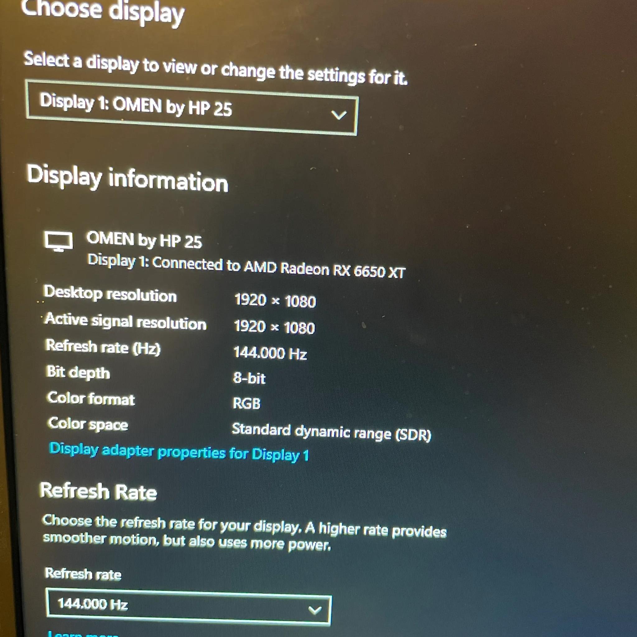 Omen HP monitor 144hz (has super small chip on screen, see pictures)