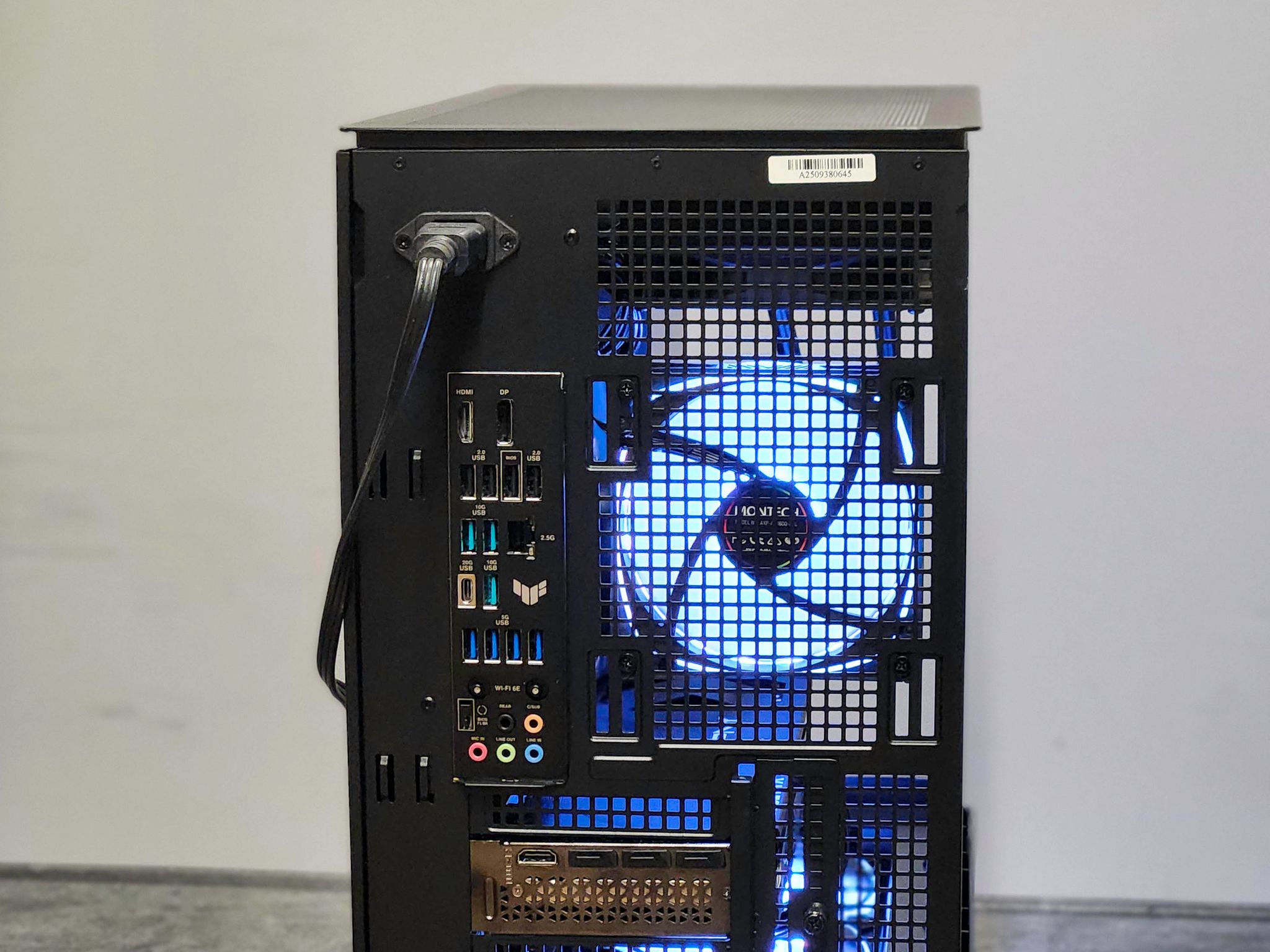 RTX 5070 | Ryzen 7 9800X3D | 1TB SSD | 32GB DDR5 | Gaming PC