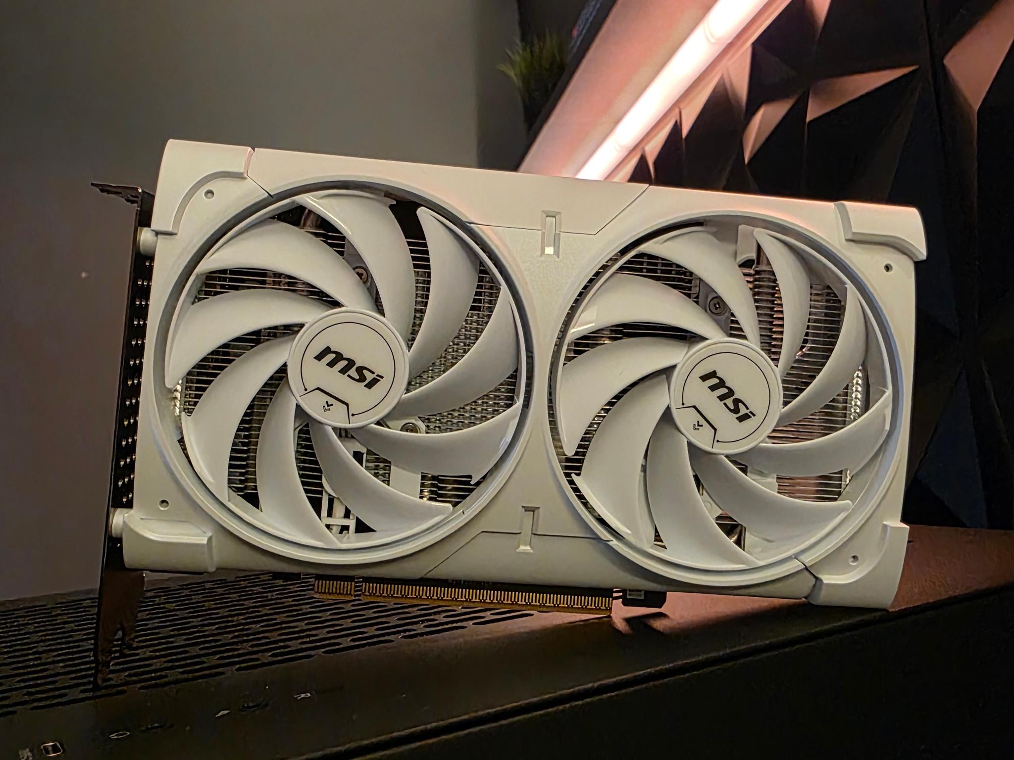 RTX 5060 + RYZEN 5 5600X PC